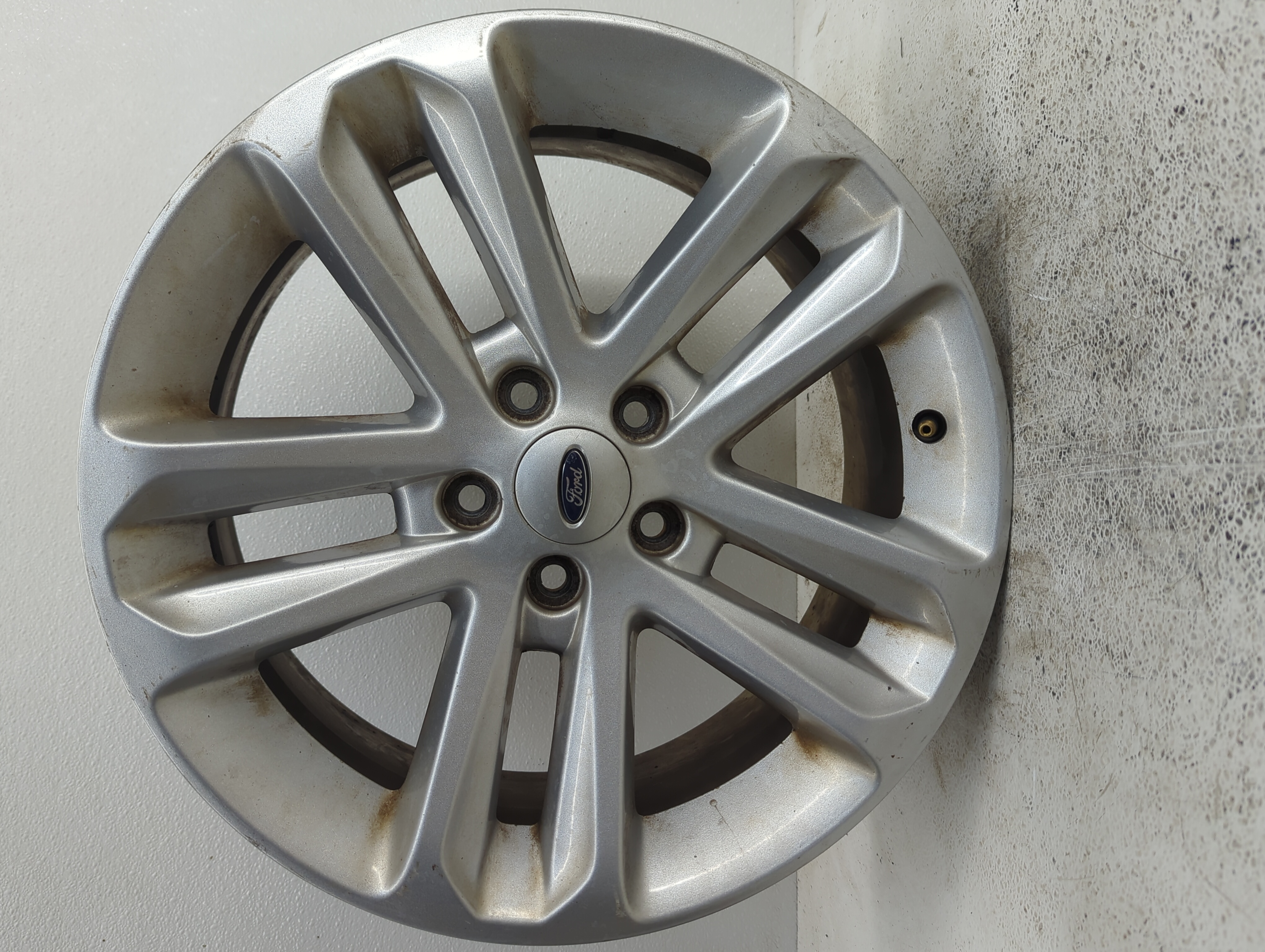 Picture of 2011-2017 Ford Explorer Wheel Rim Oem 1094773