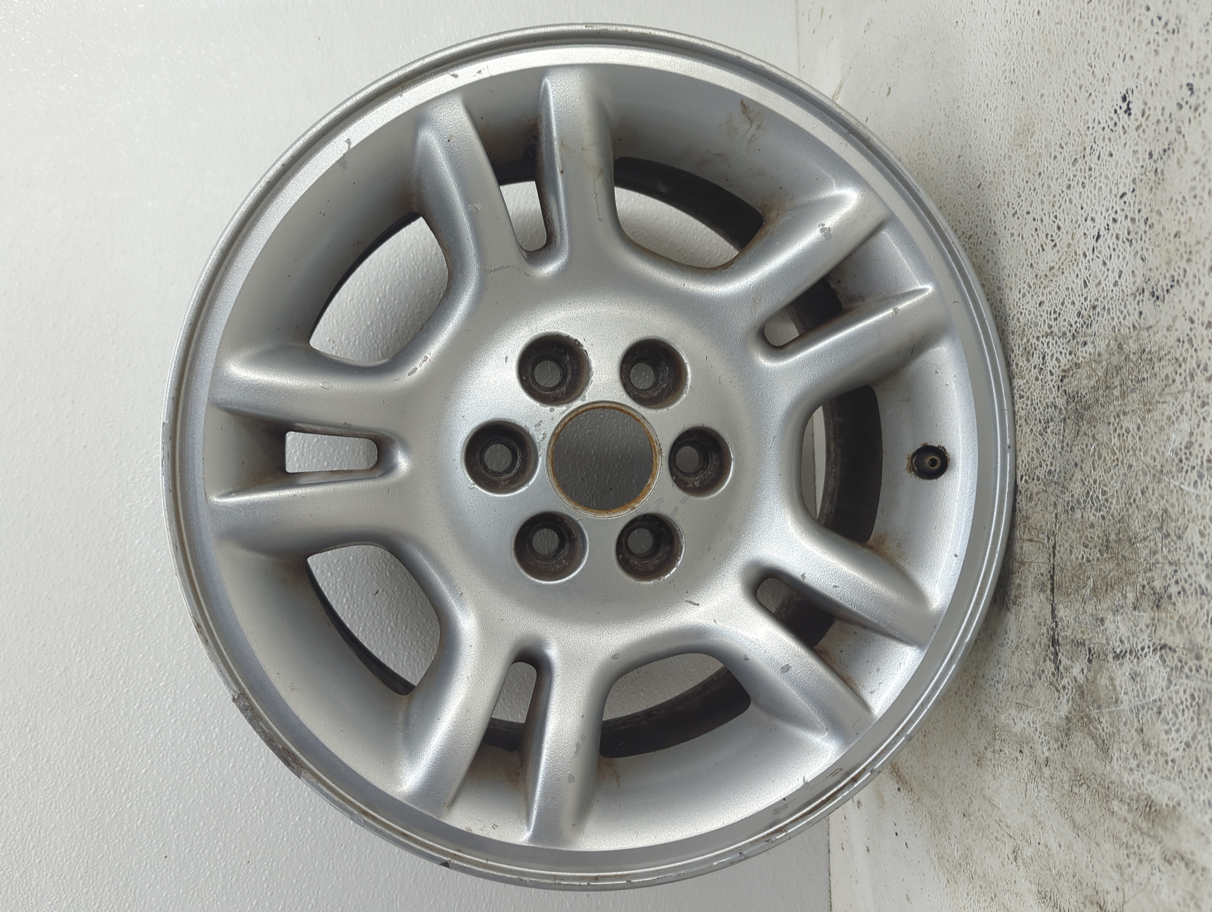 2001-2004 Dodge Dakota Wheel Rim Oem 1096402 - Oemusedautoparts1.com