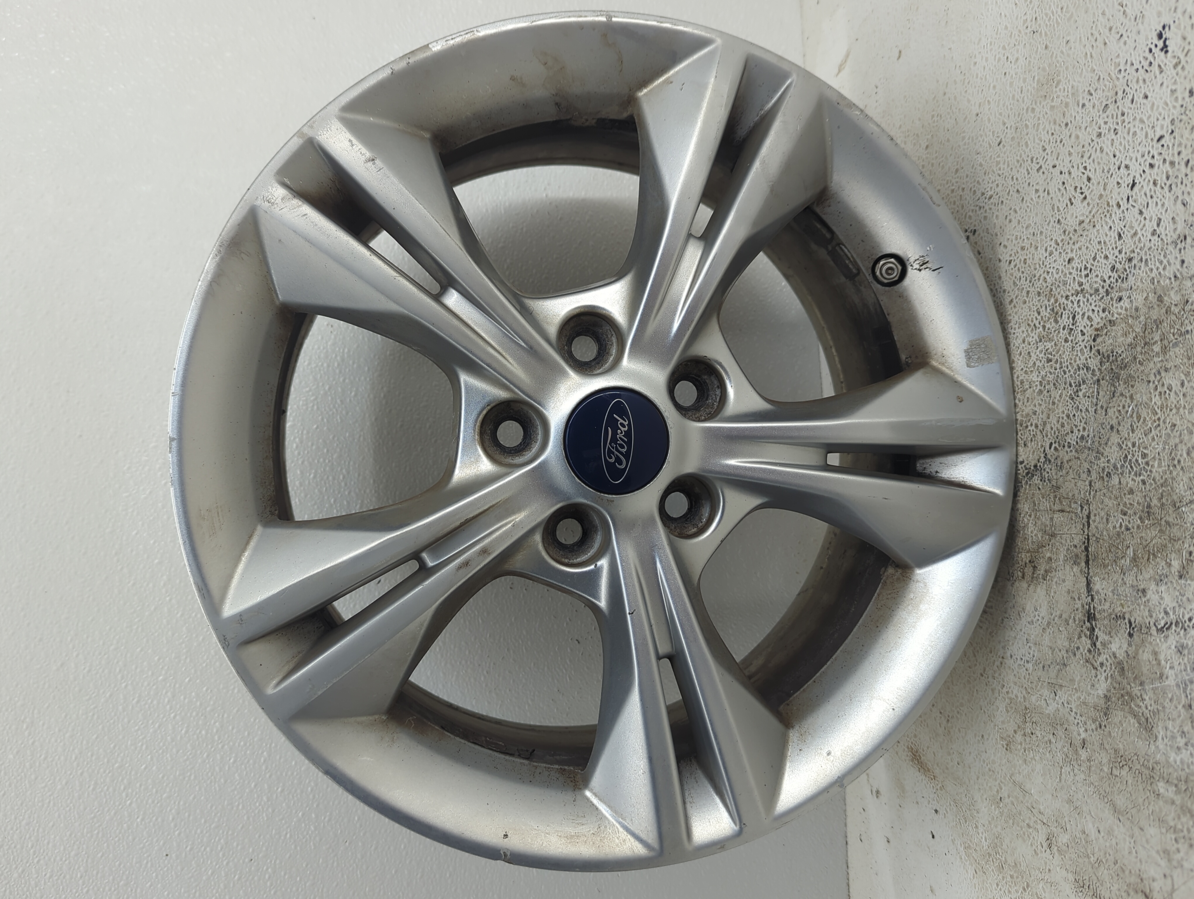Picture of 2012-2014 Ford Focus Wheel Rim Oem 1096403