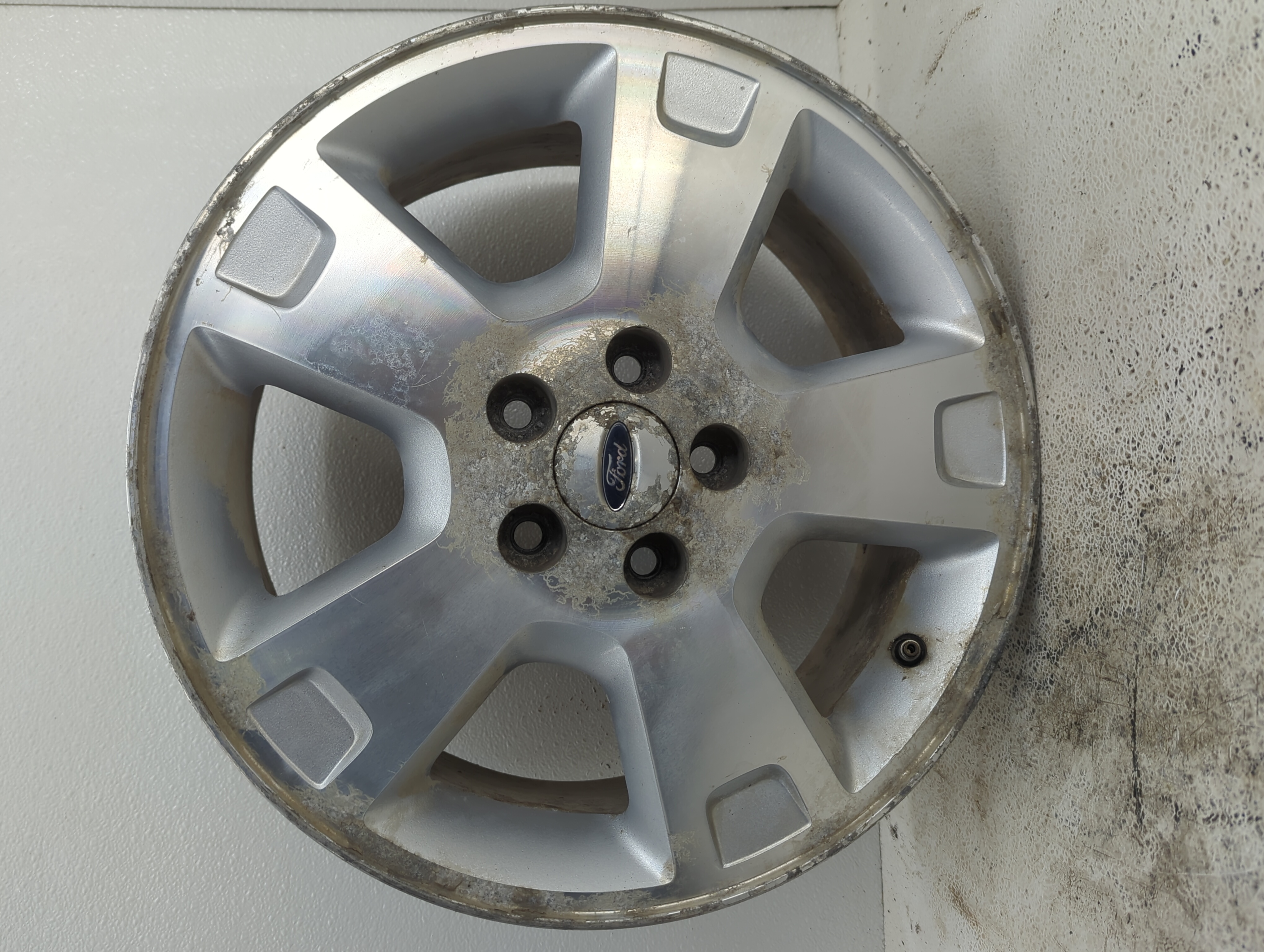 2004-2010 Ford Explorer Wheel Rim Oem 1096768 - Oemusedautoparts1.com