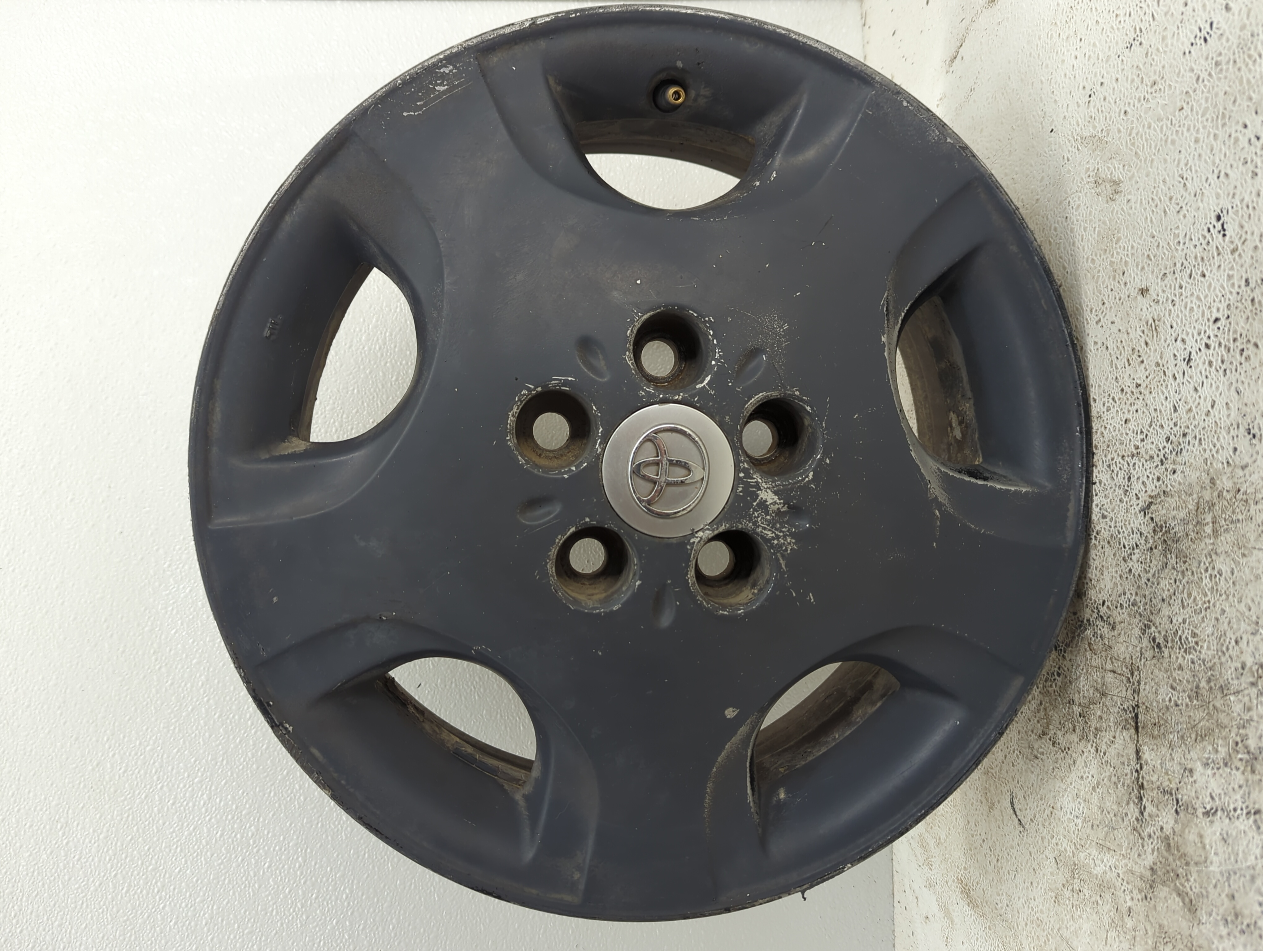2003-2004 Toyota Avalon Wheel Rim Oem 1097579 - Oemusedautoparts1.com