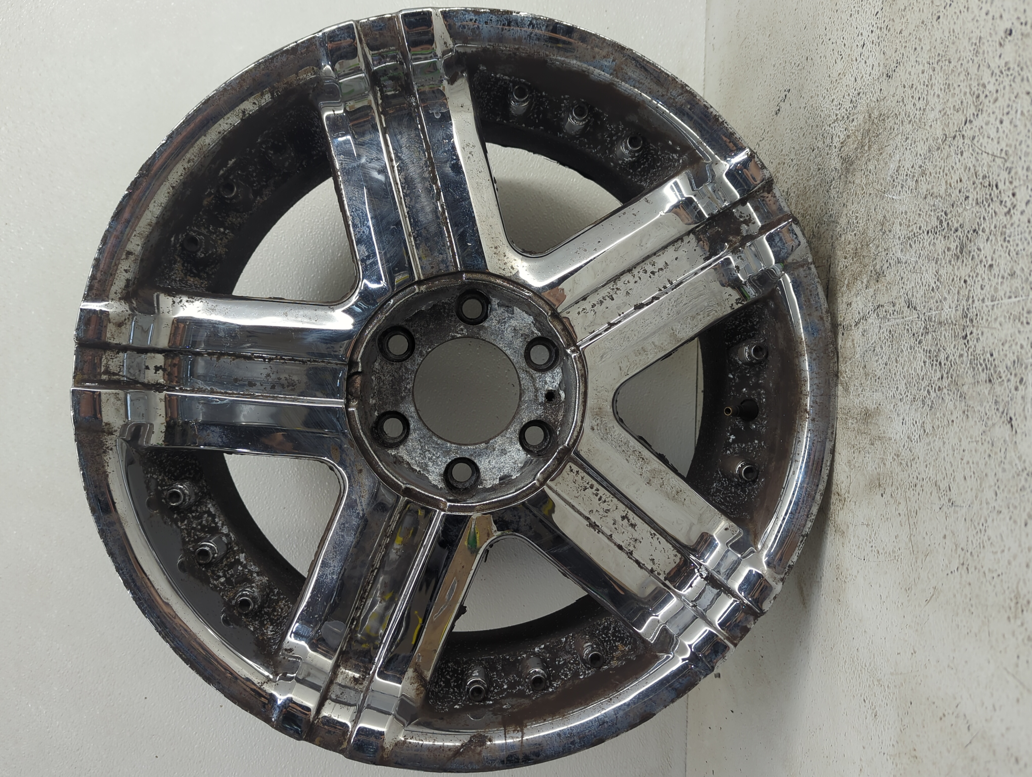 2004-2008 Chrysler Pacifica Wheel Rim Oem 1097586 - Oemusedautoparts1.com