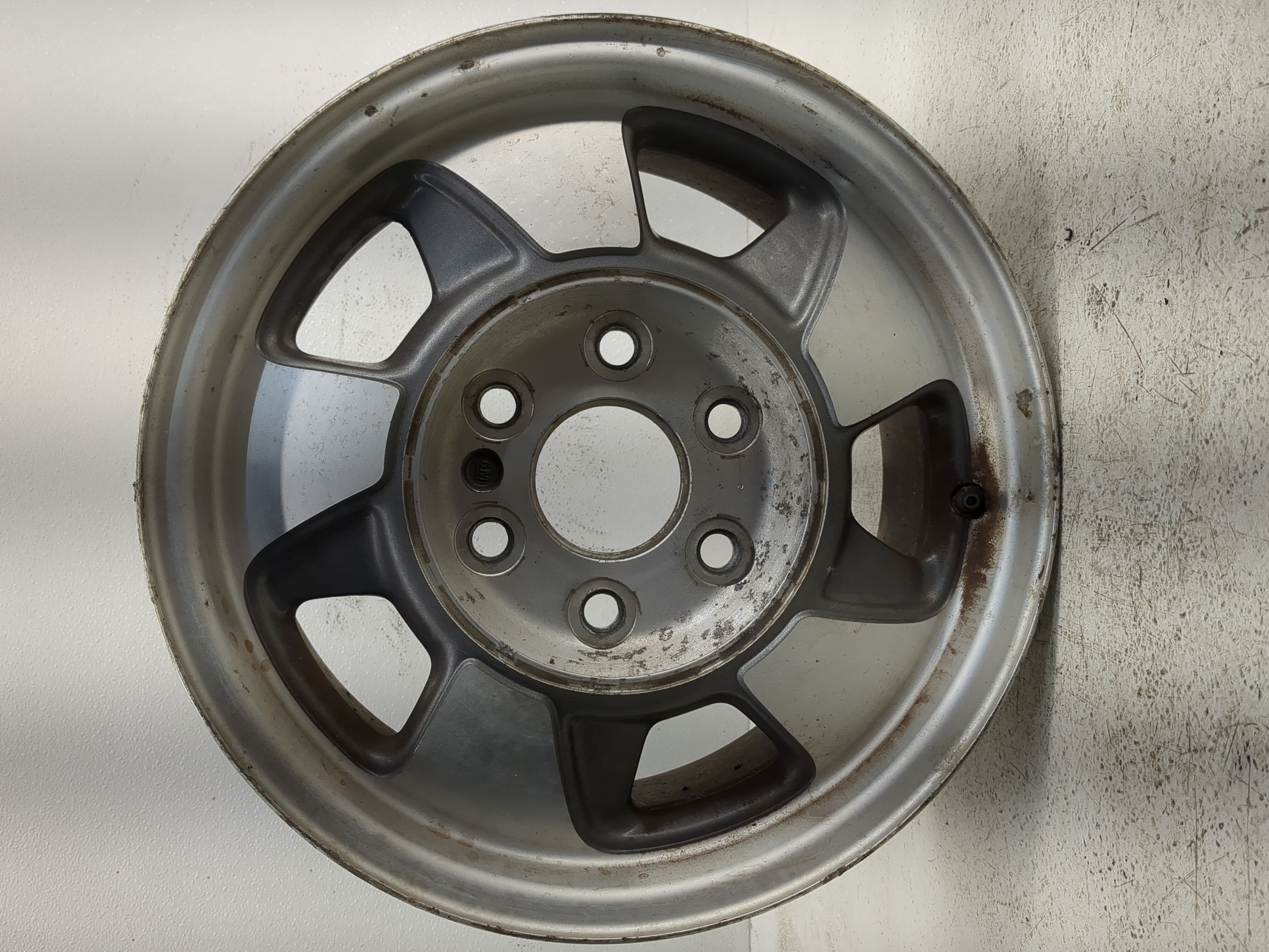 Picture of 2003-2003 Chevrolet Astro Wheel Rim Oem 1098336