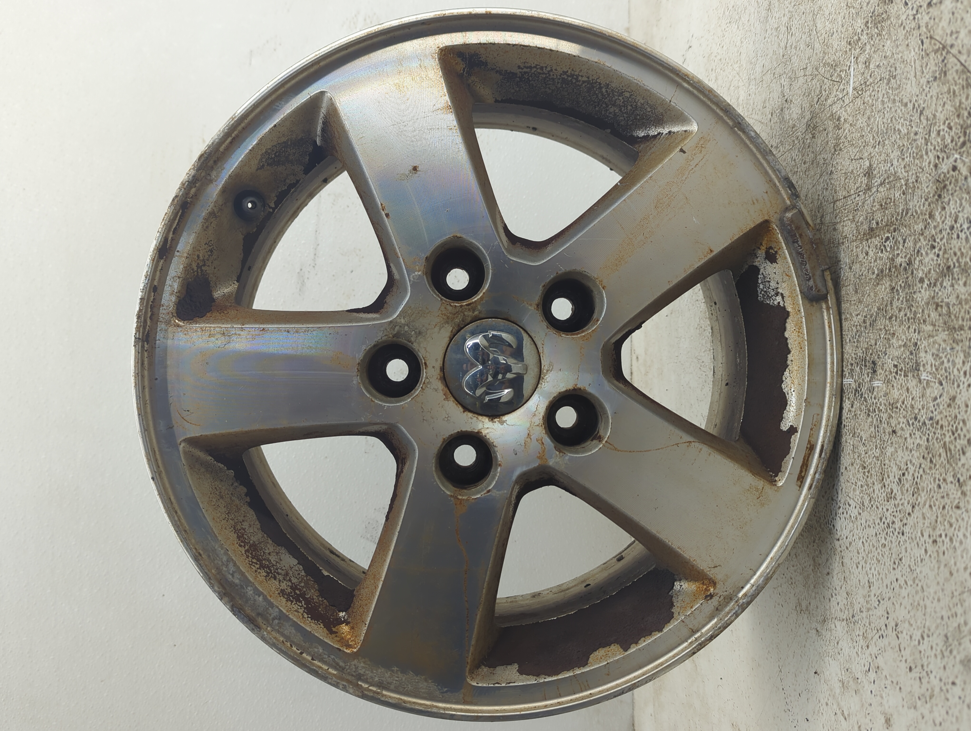 2008-2013 Dodge Grand Caravan Wheel Rim Oem 1098607 - Oemusedautoparts1.com