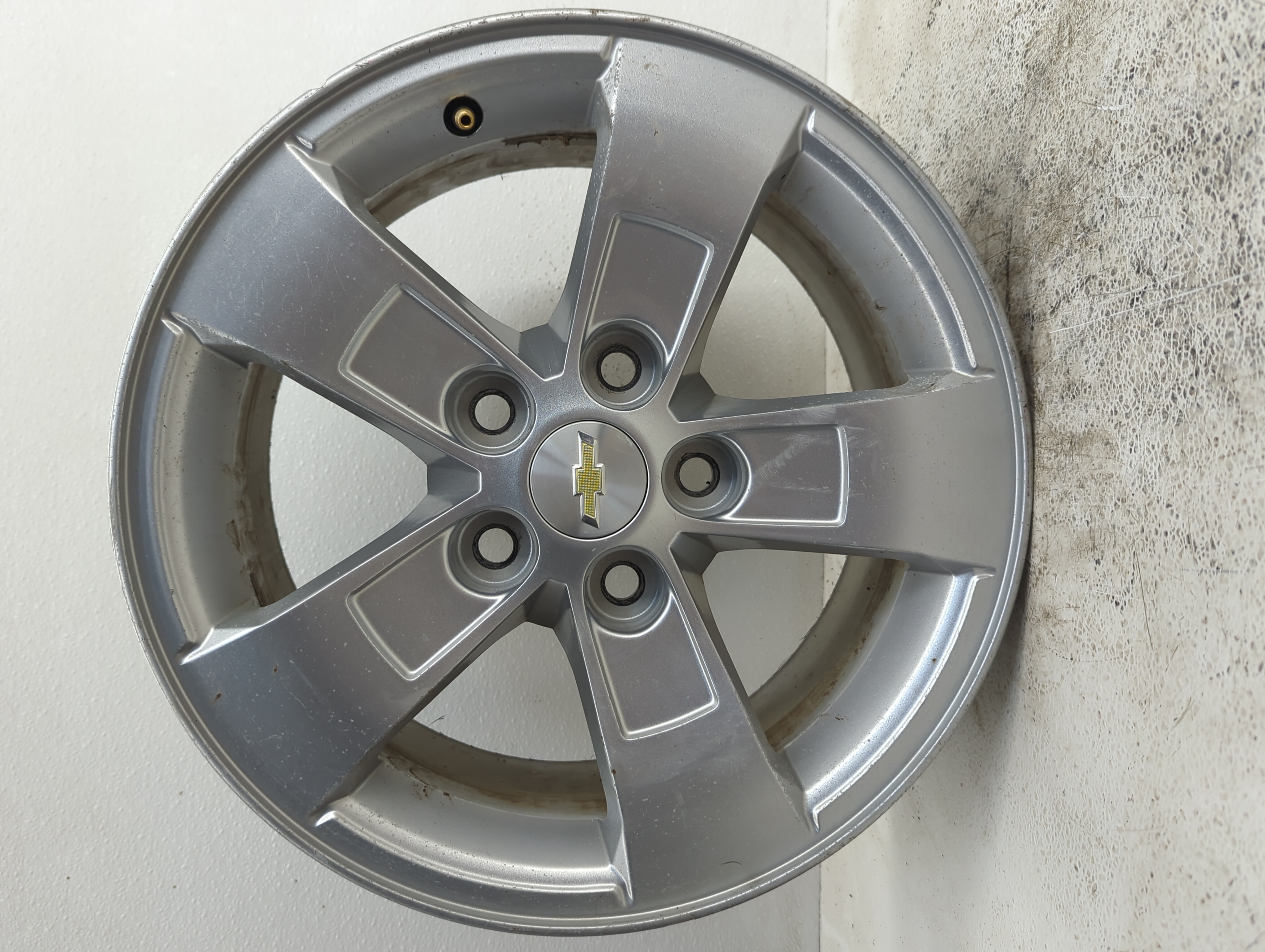 2013-2016 Chevrolet Malibu Oem Wheel Rim 1099734 - Oemusedautoparts1.com