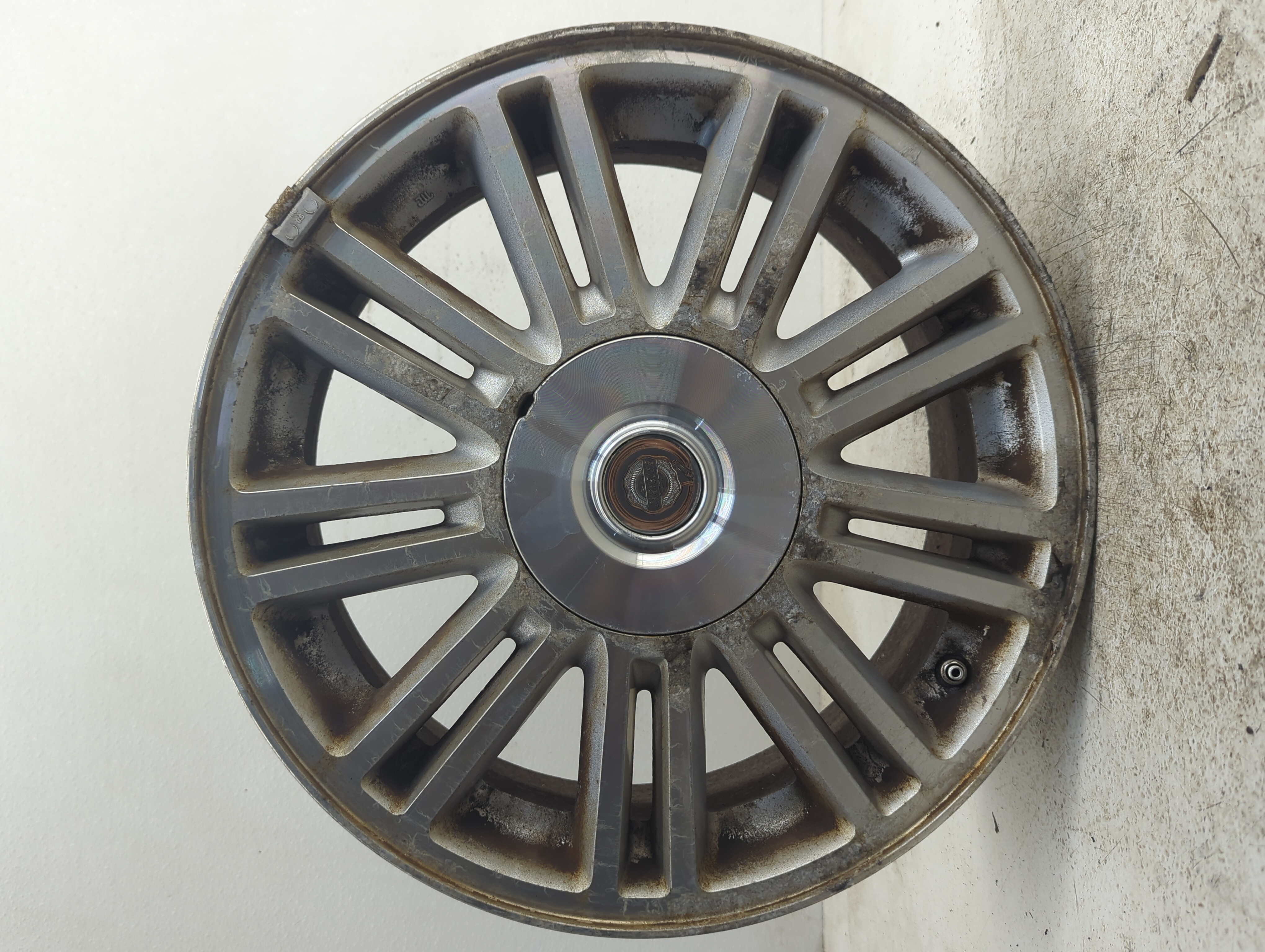 Picture of 2007-2009 Chrysler Sebring Wheel Rim Oem 1101104