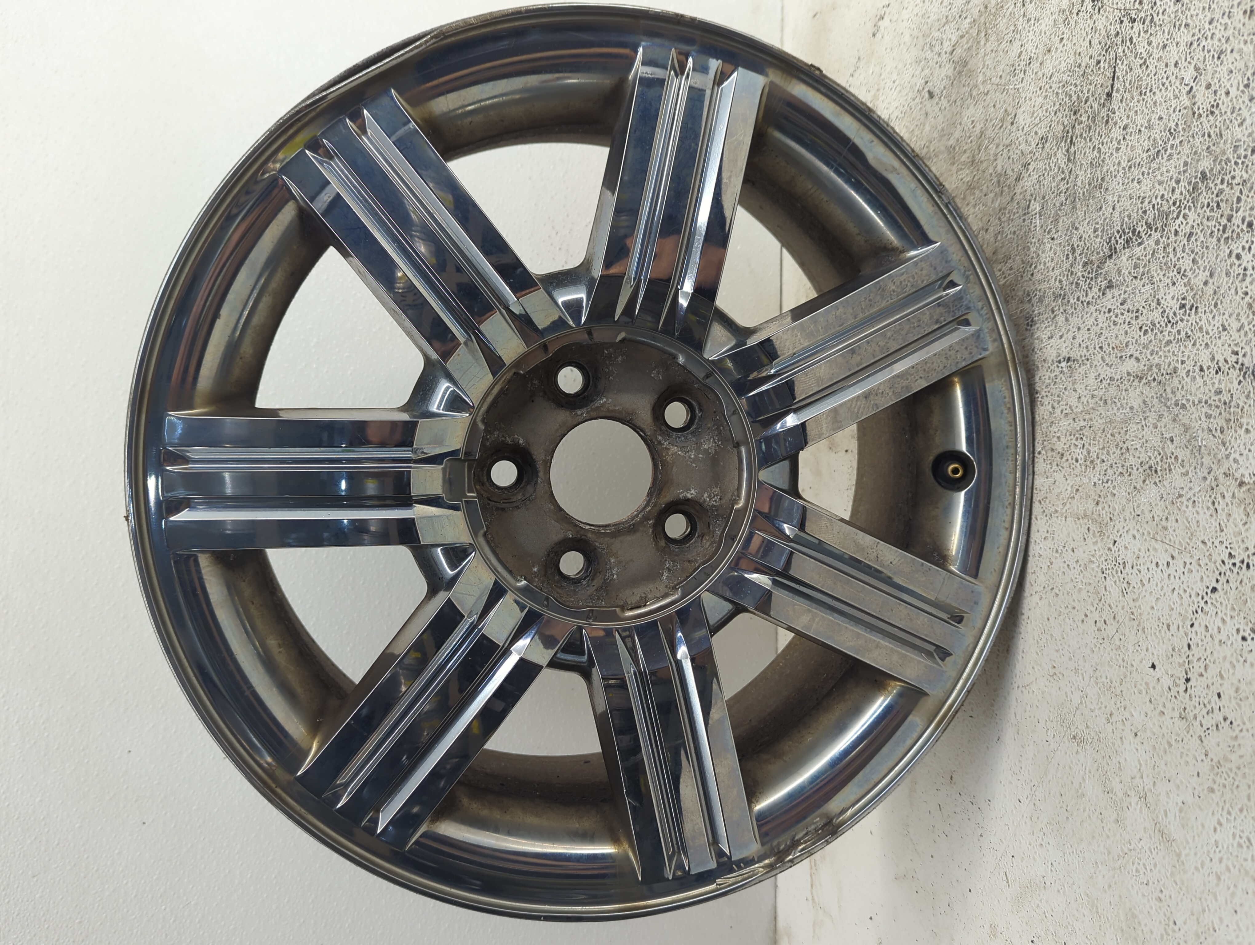 Picture of 2008-2009 Ford Taurus Wheel Rim Oem 1104028