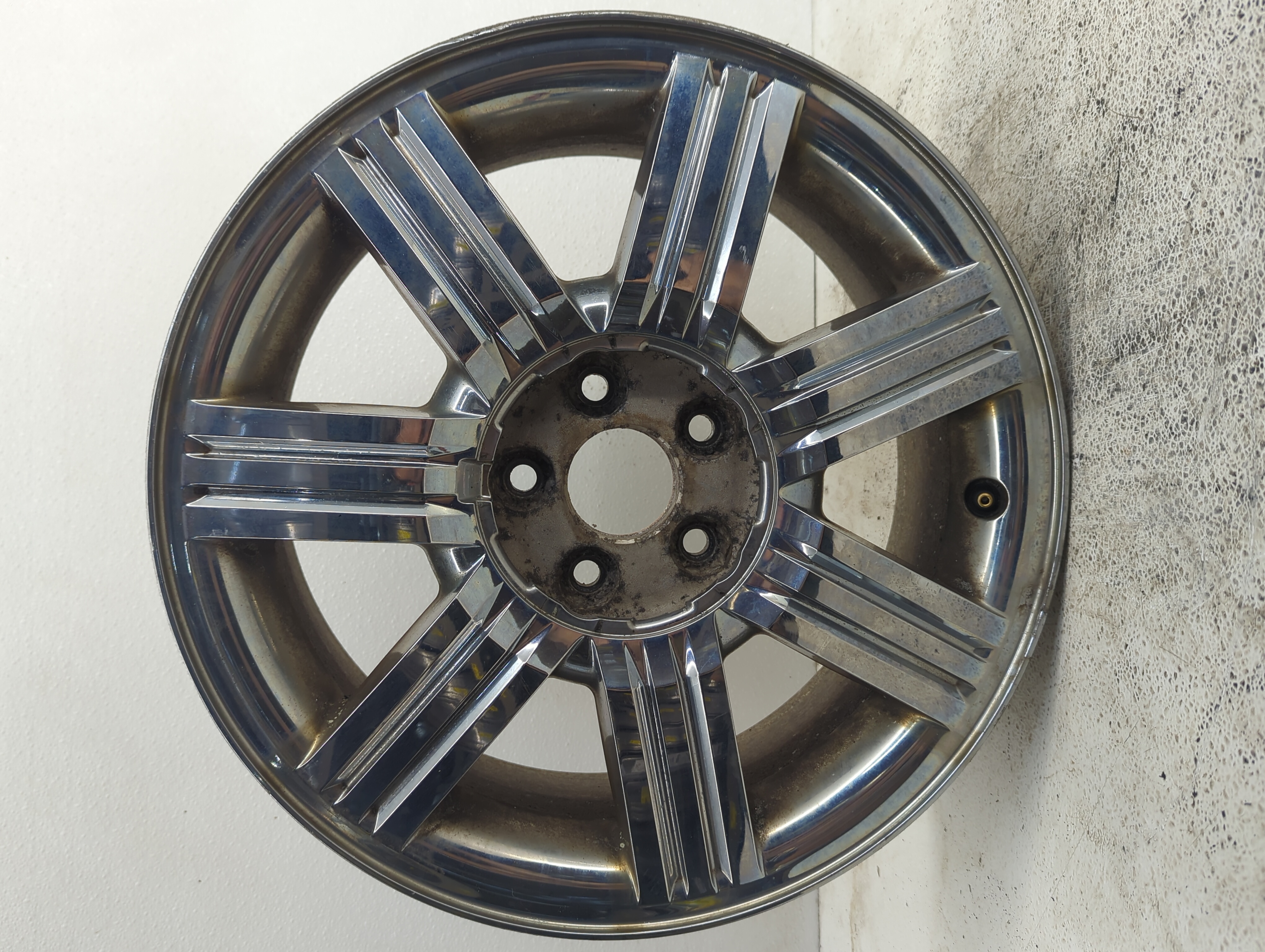 Picture of 2008-2009 Ford Taurus Wheel Rim Oem 1104029