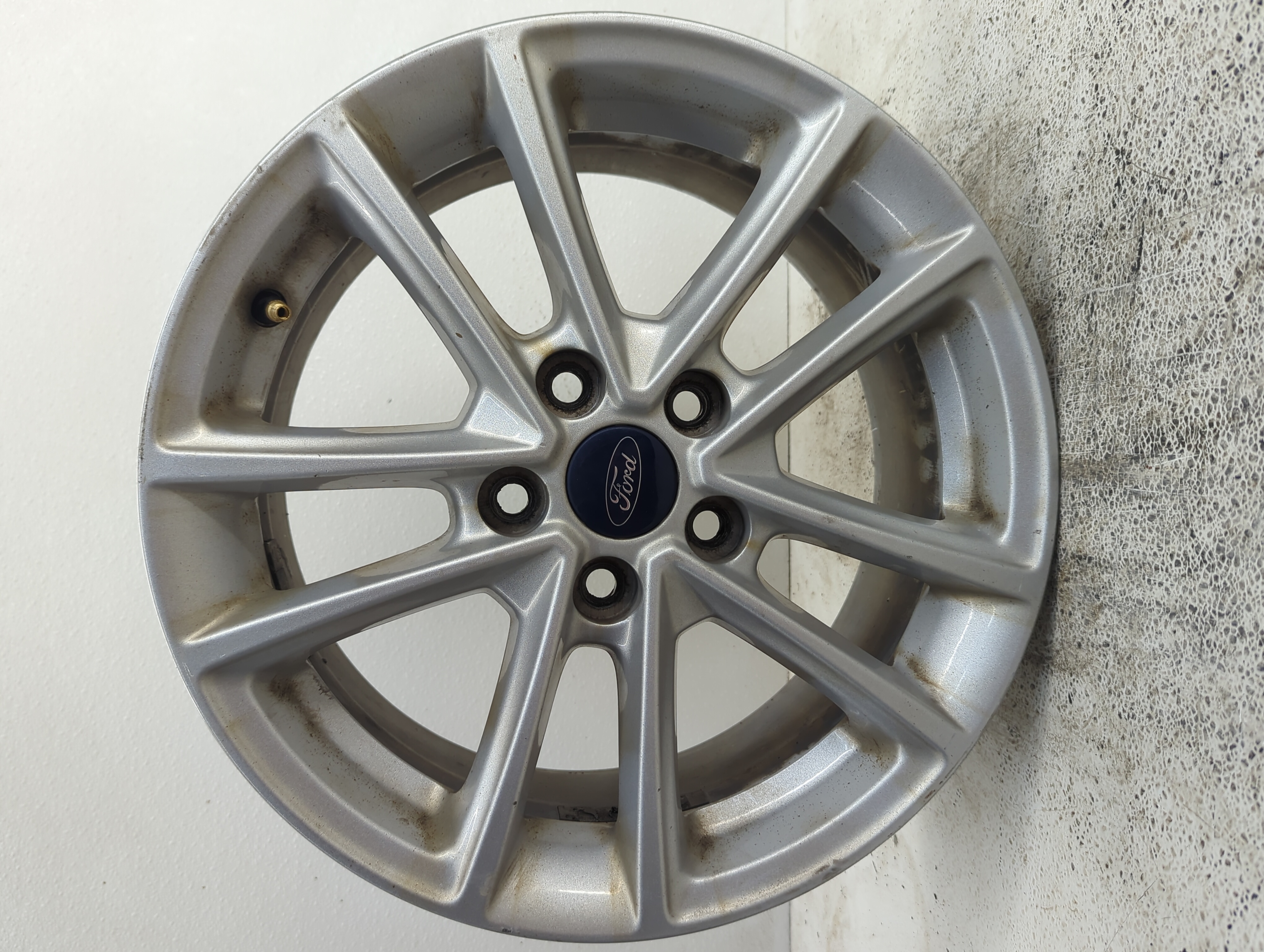 Picture of 2015-2018 Ford Focus Wheel Rim Oem 1104863