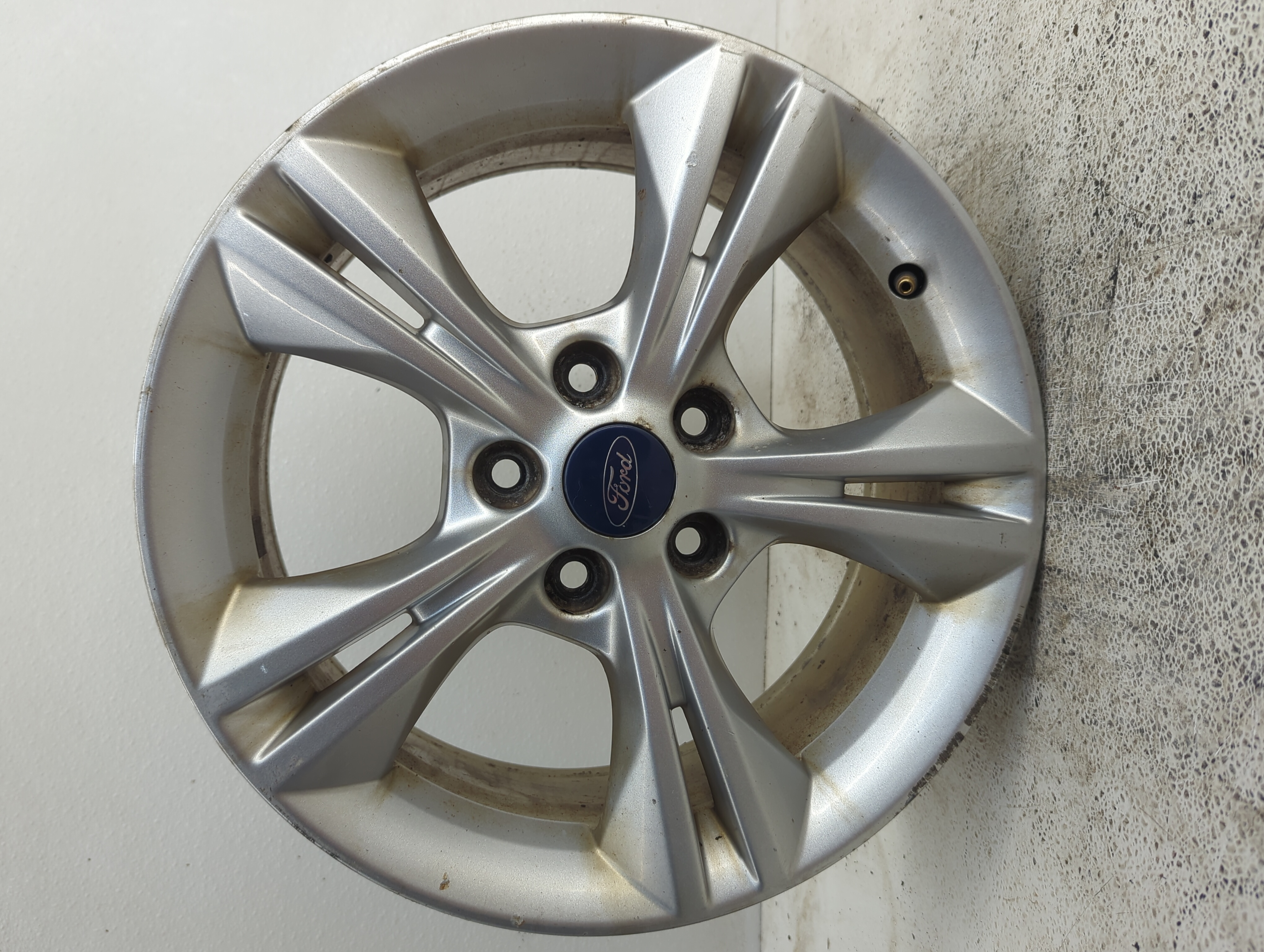 Picture of 2012-2014 Ford Focus Wheel Rim Oem 1104866