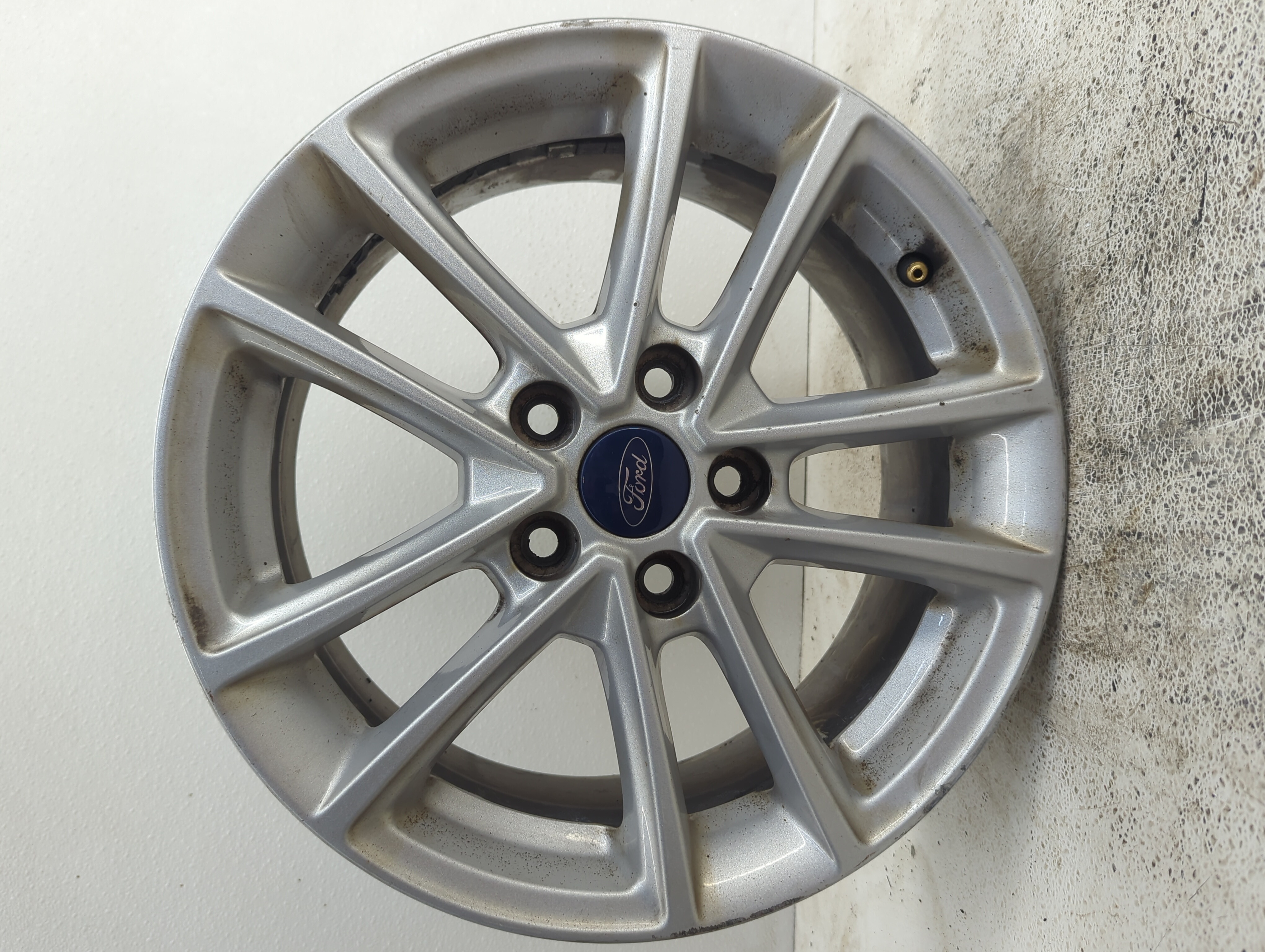 Picture of 2015-2018 Ford Focus Wheel Rim Oem 1104871