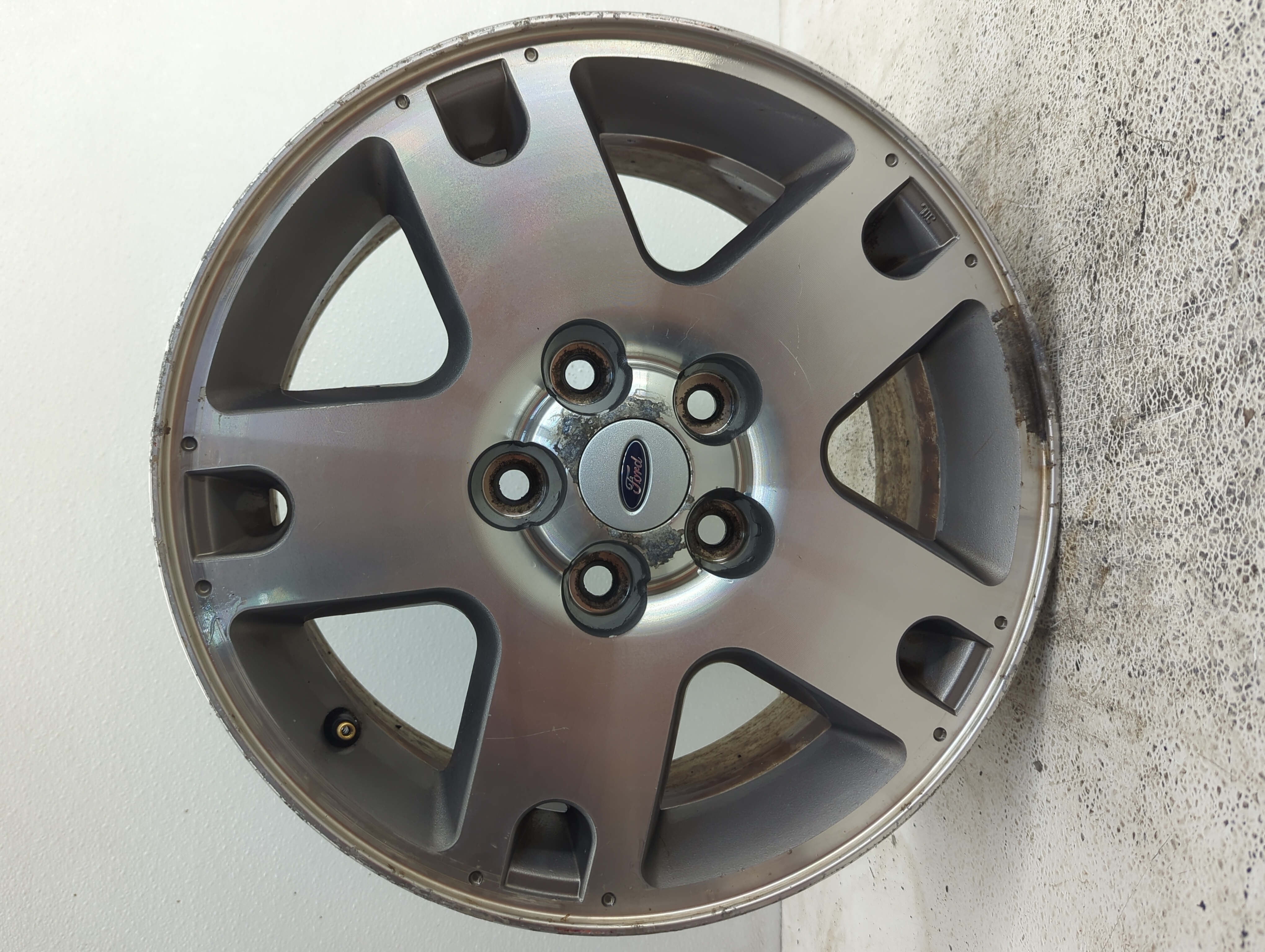 Picture of 2001-2007 Ford Escape Wheel Rim Oem 1104878