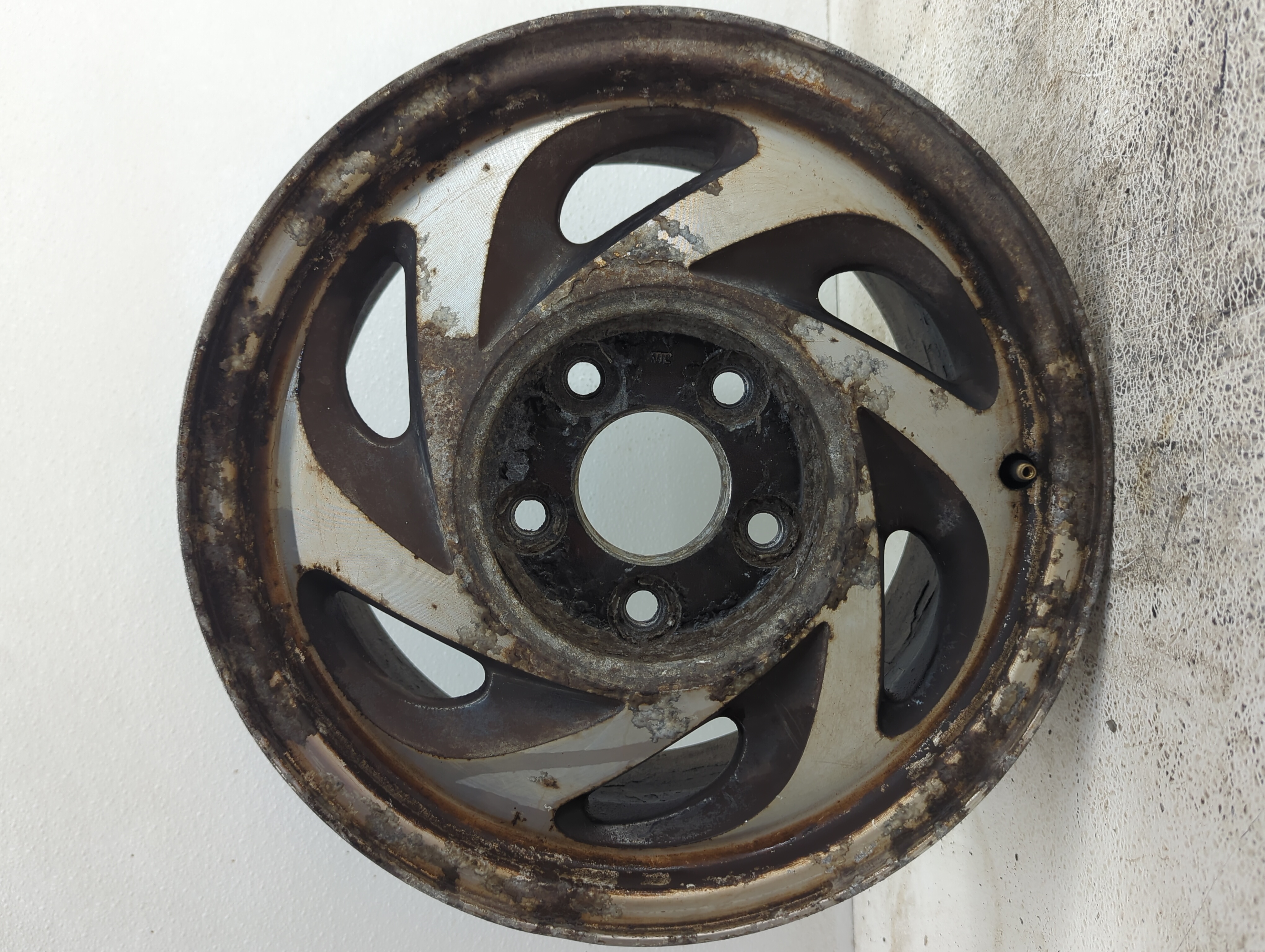 1995-2002 Chevrolet S10 Wheel Rim Oem 1104879 - Oemusedautoparts1.com