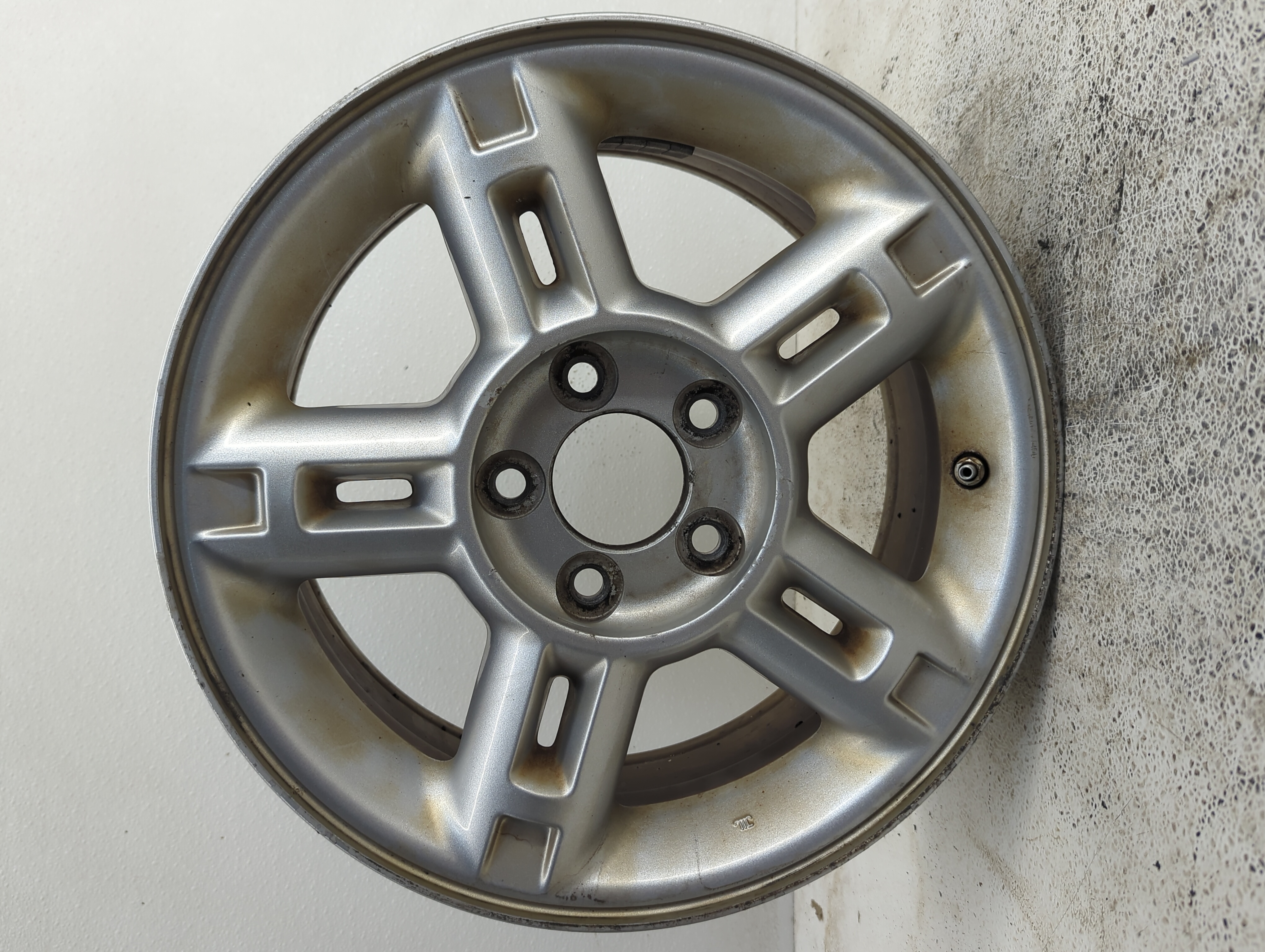 Picture of 2002-2005 Ford Explorer Wheel Rim Oem 1104920