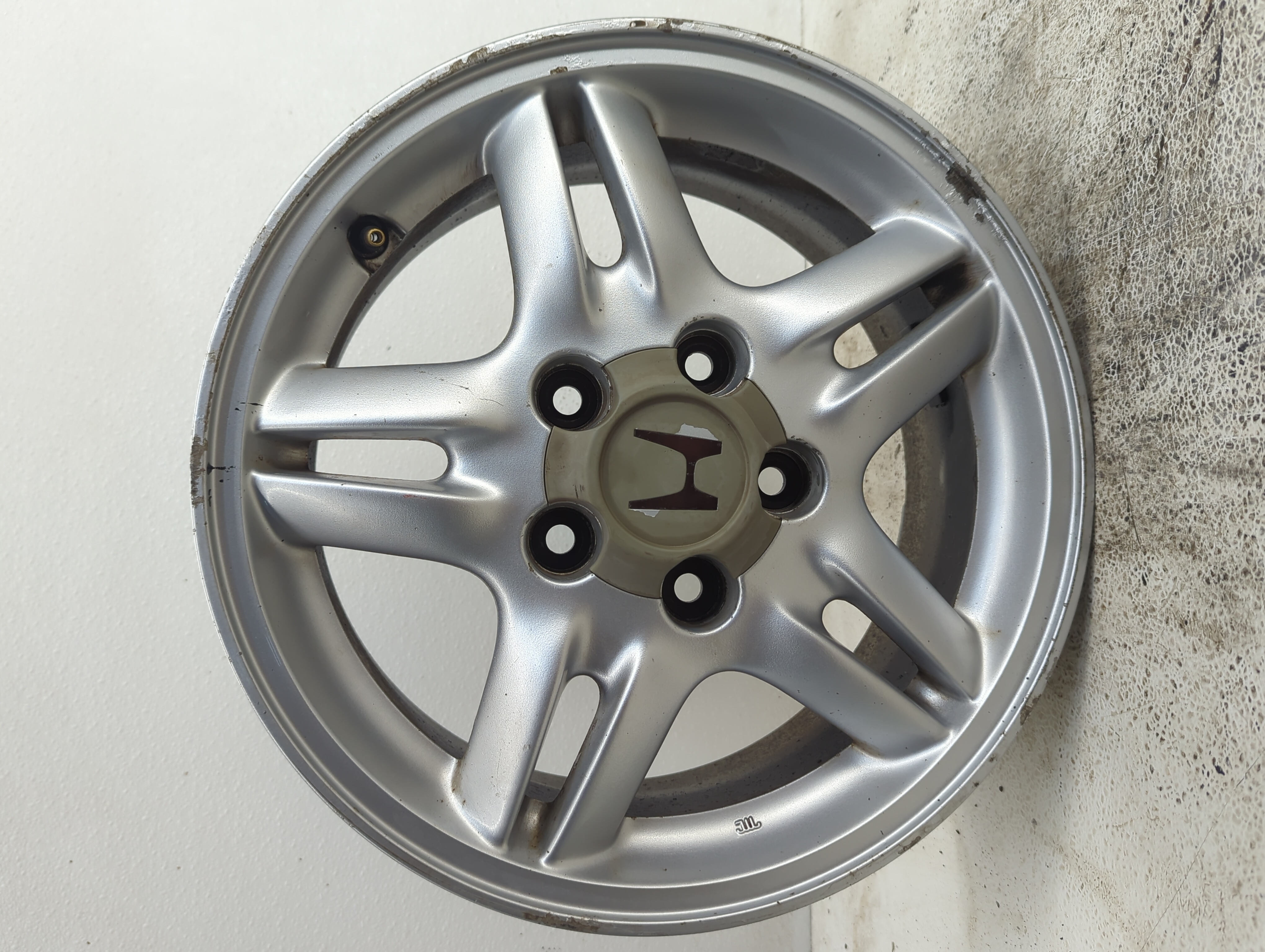 2001-2001 Honda Cr-v Wheel Rim Oem 1105370 - Oemusedautoparts1.com