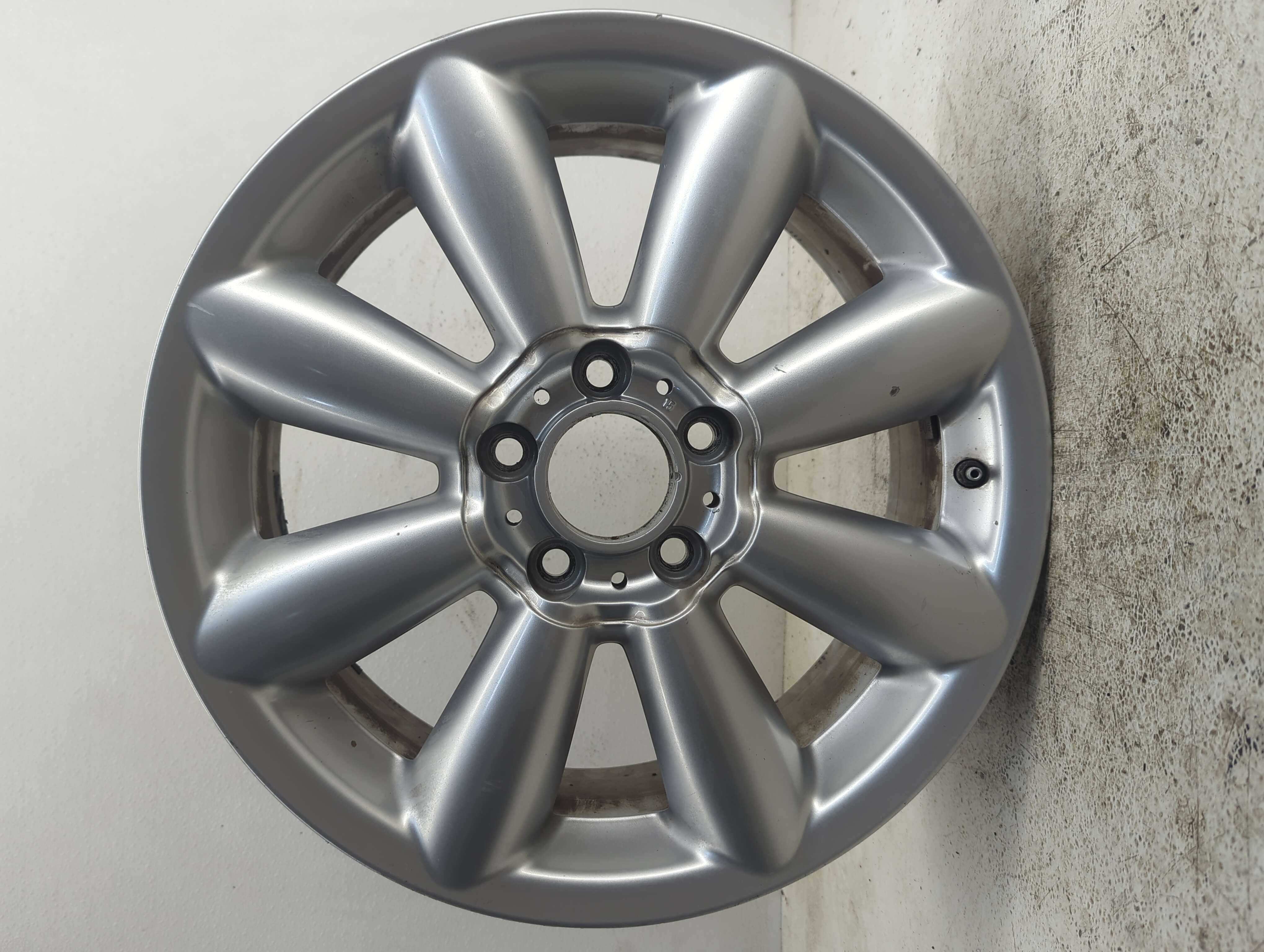 Picture of 2013-2016 Mini Cooper Paceman Wheel Rim Oem 1107454