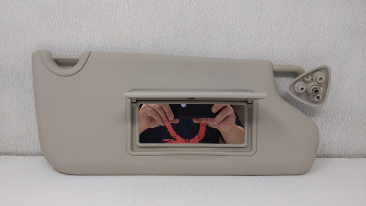 2011-2017 Dodge Journey Passenger Sun Visor Mirror Right Sunvisor Beige 110816 - Oemusedautoparts1.com