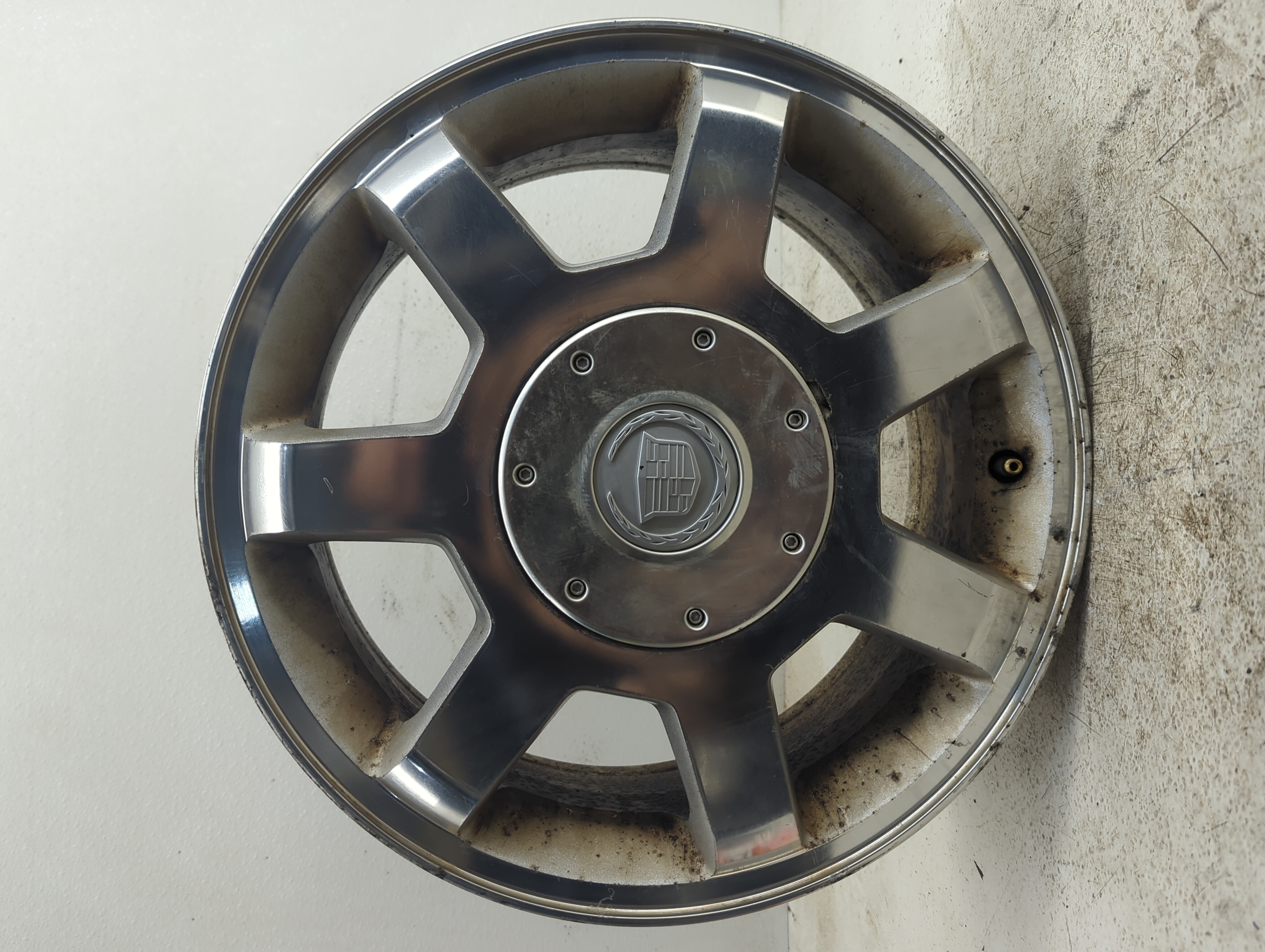 2004-2007 Cadillac Cts Wheel Rim Oem 1111613 - Oemusedautoparts1.com