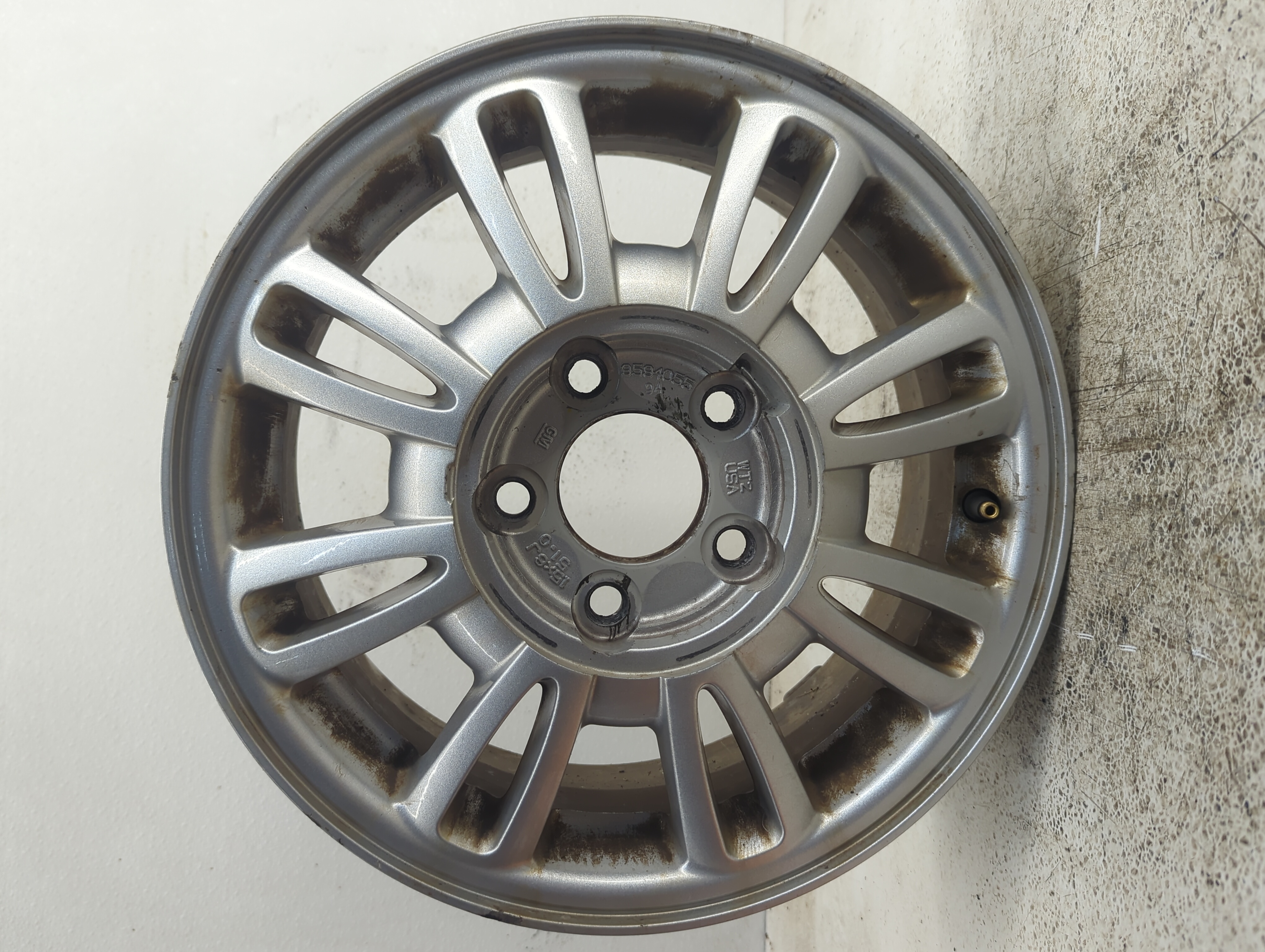 Picture of 2002-2005 Buick Lesabre Wheel Rim Oem 1111625