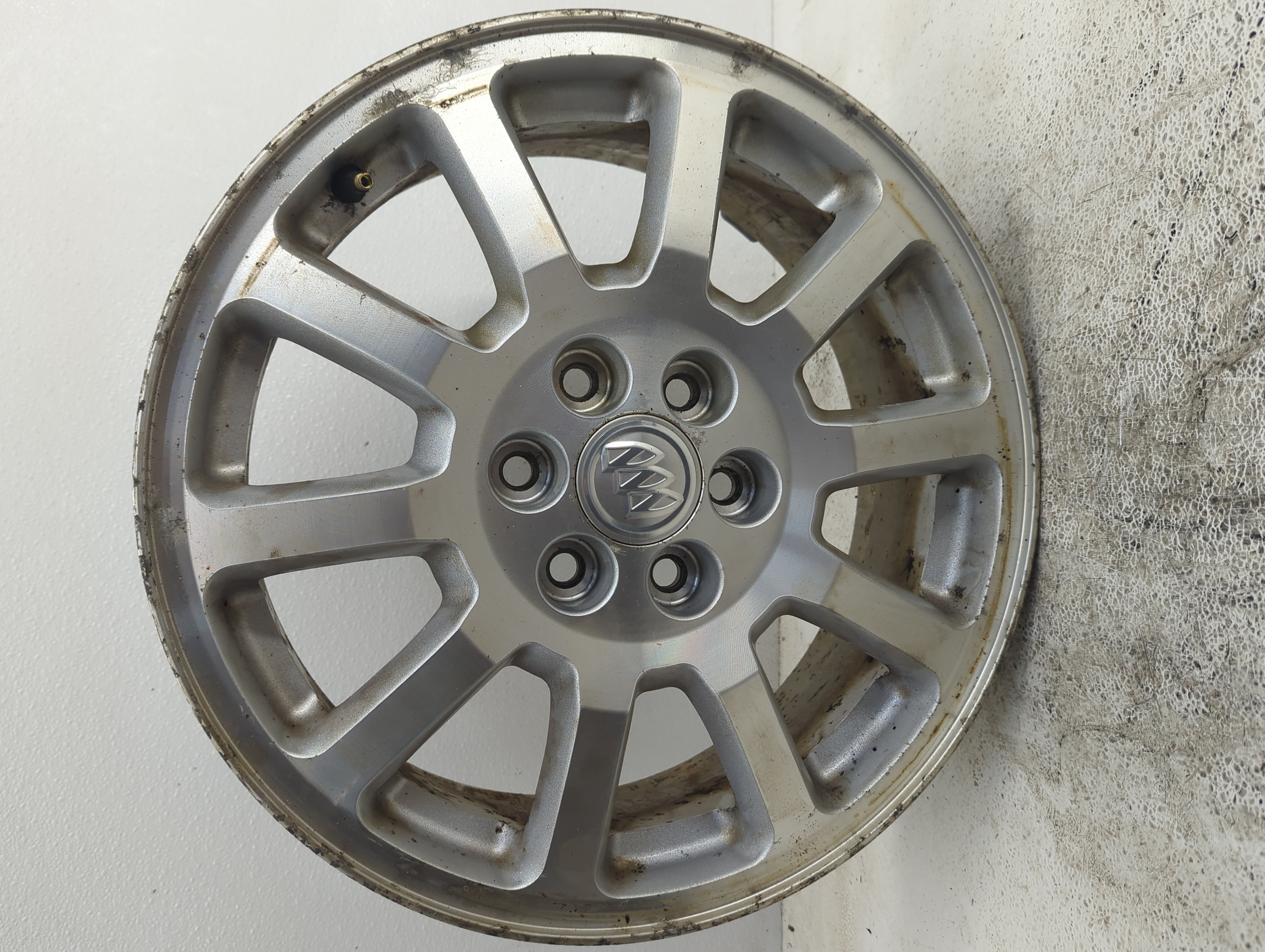 2006-2007 Buick Terraza Wheel Rim Oem 1111997 - Oemusedautoparts1.com