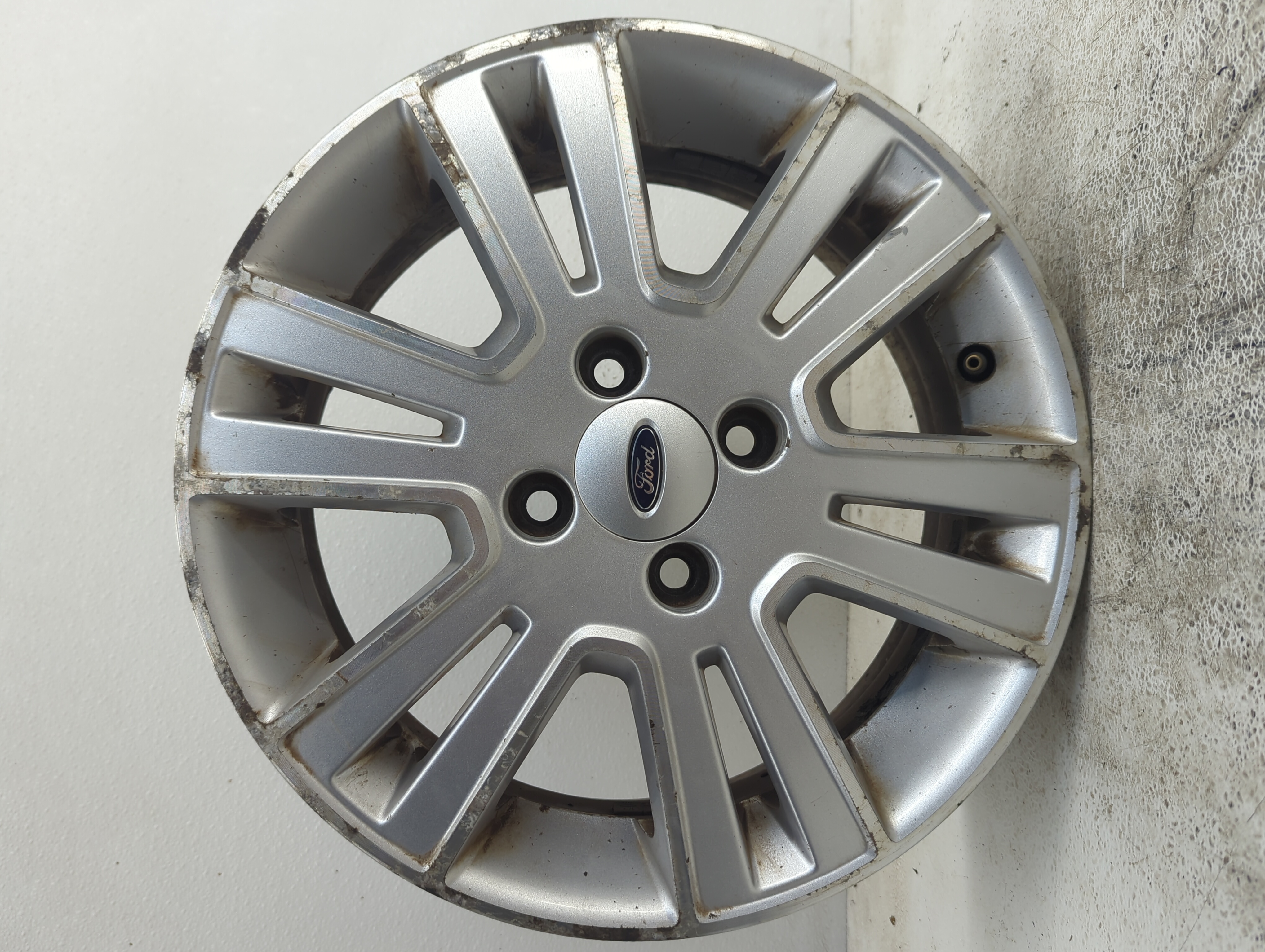 Picture of 2008-2011 Ford Focus Wheel Rim Oem 1112001