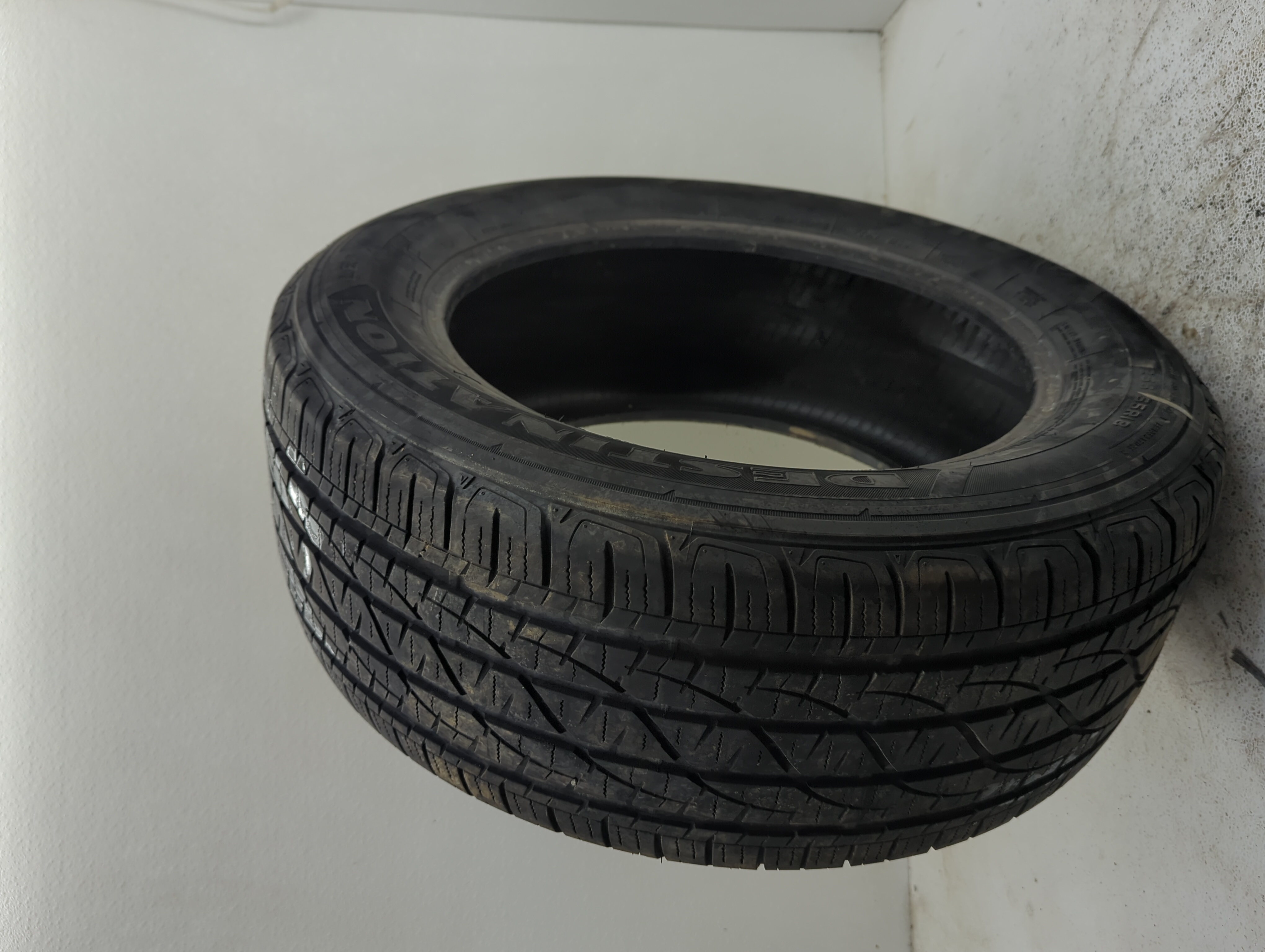 Used Tire 255/55R18 FIRESTONE DESTINATION LE2 109H - Tread Depth 8/32 - Oemusedautoparts1.com