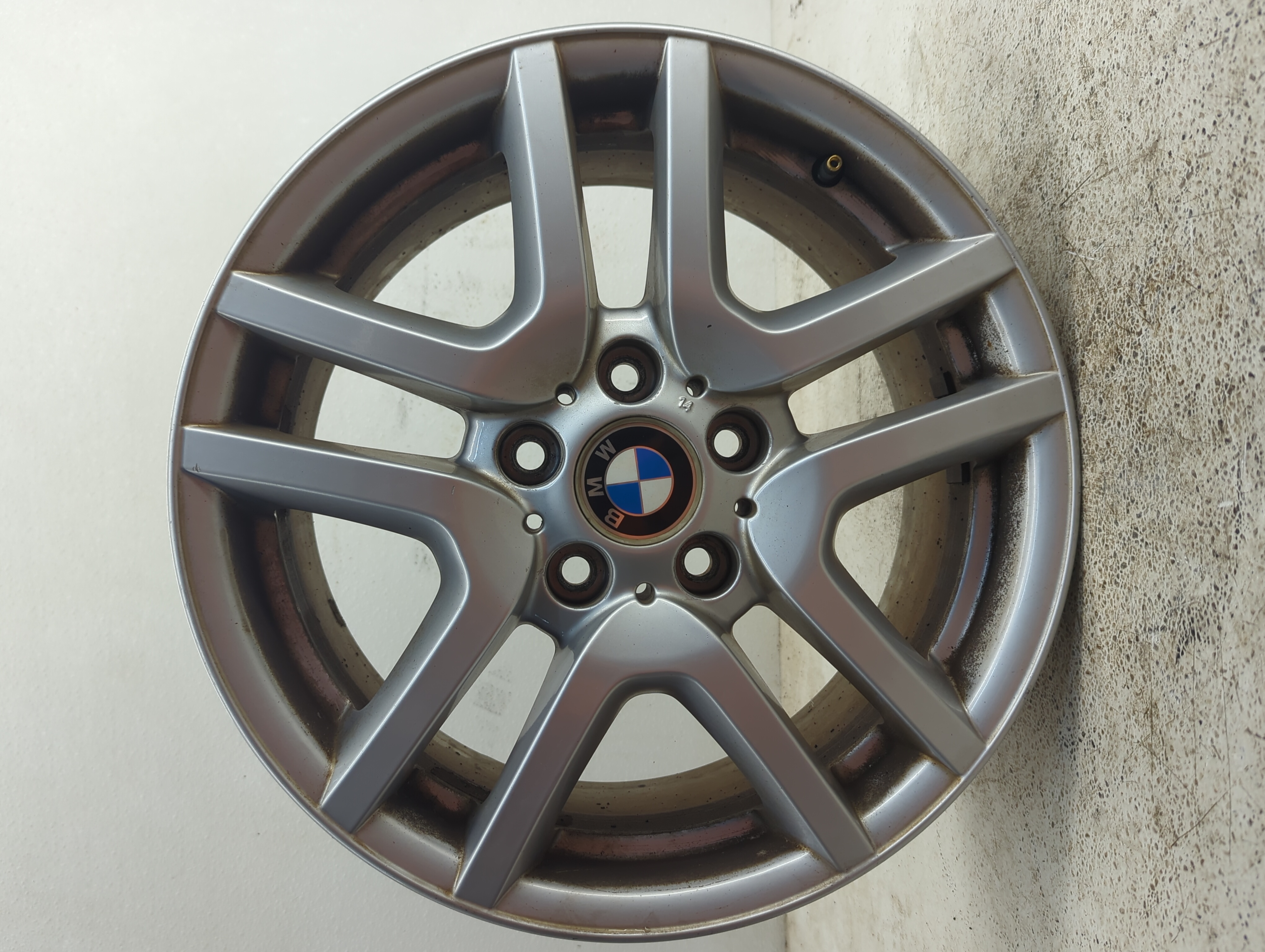 2002-2006 Bmw X5 Wheel Rim Oem 1112429 - Oemusedautoparts1.com