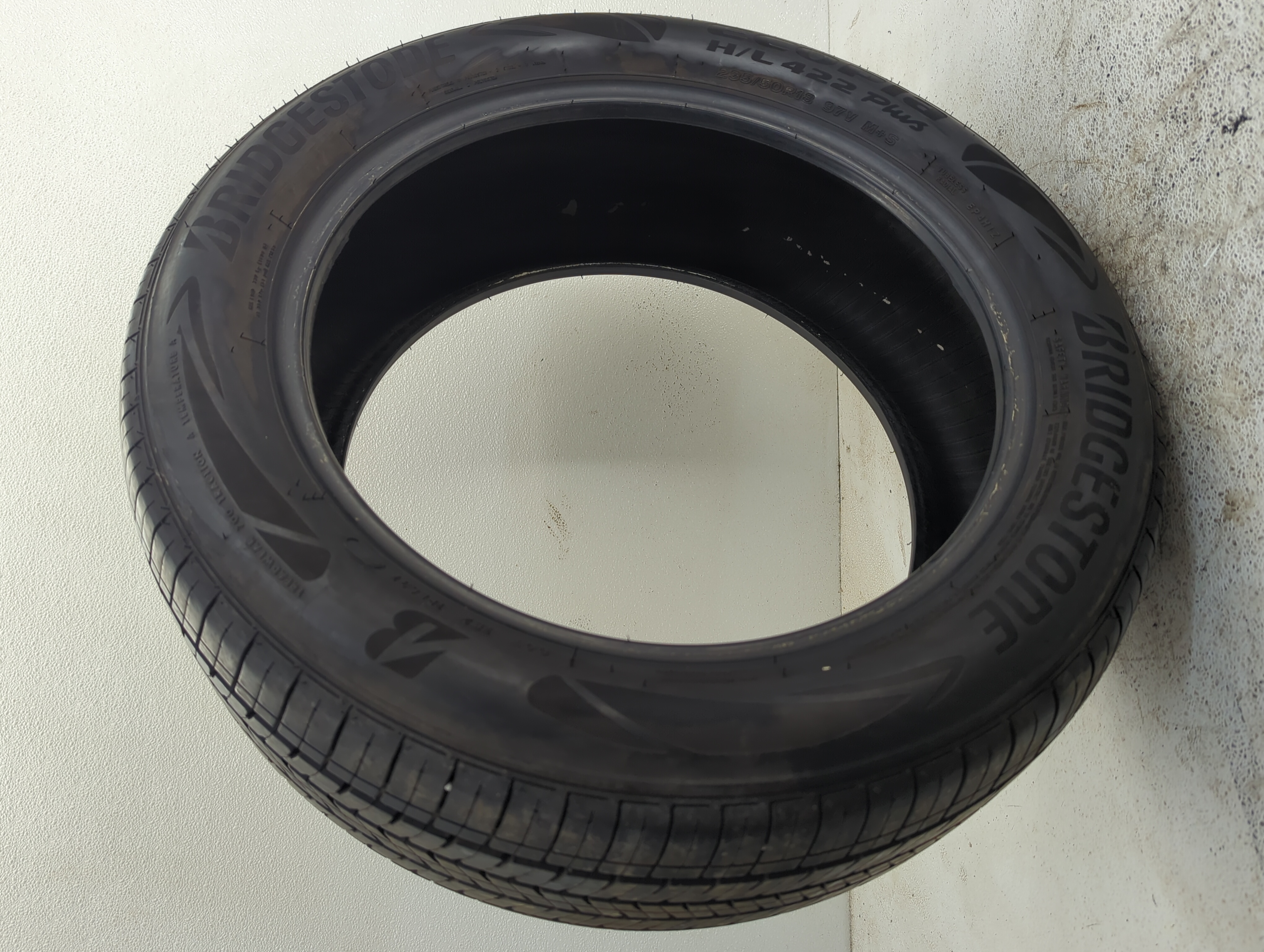 Used Tire 235/50R18 BRIDGESTONE ECOPIA H/J 422 PLUS 97V - Tread Depth 7/32 - Oemusedautoparts1.com