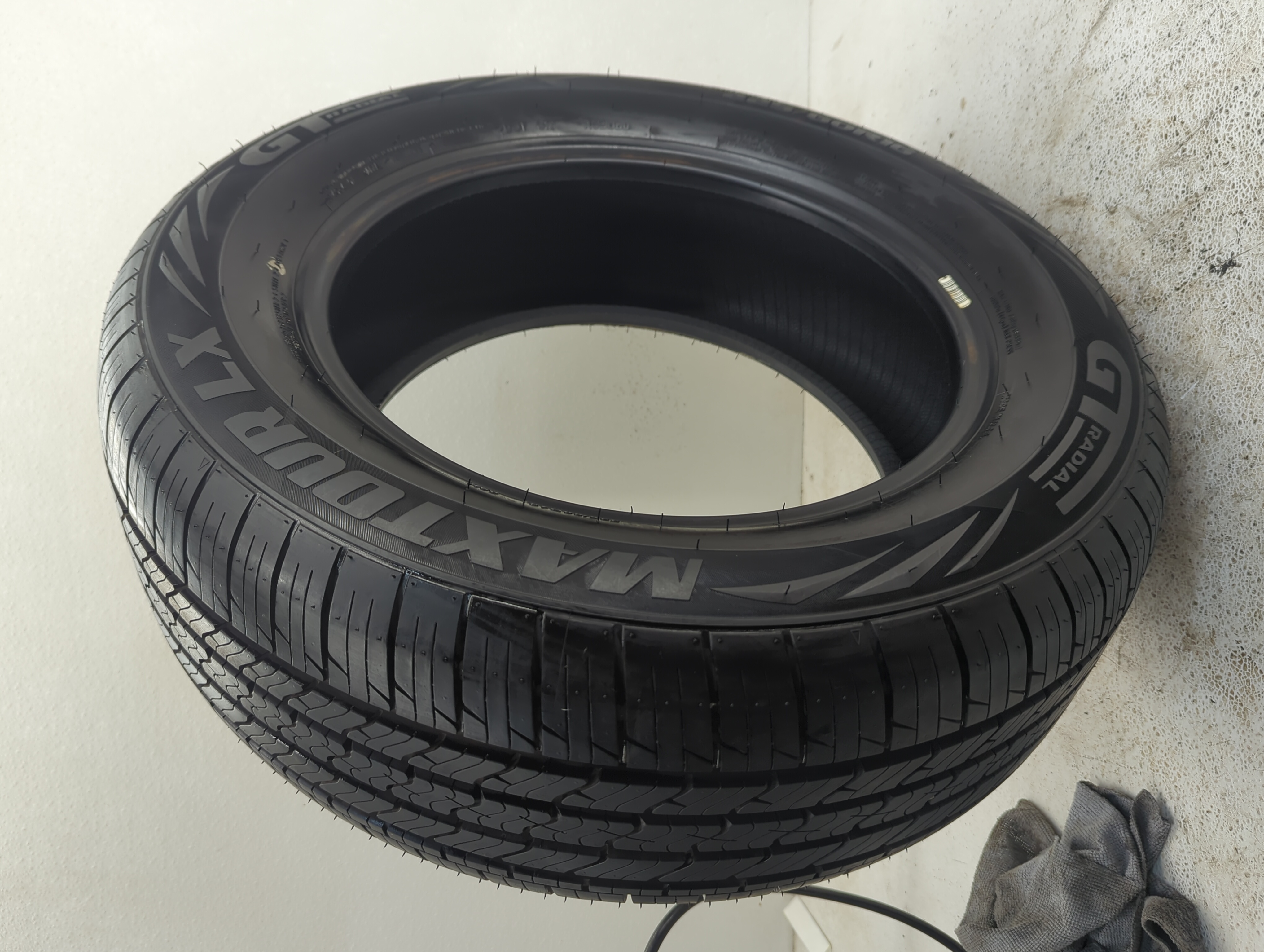 Used Tire 225/60R16 GT RADIAL 225/60R16 98H - Tread Depth 10/32 - Oemusedautoparts1.com