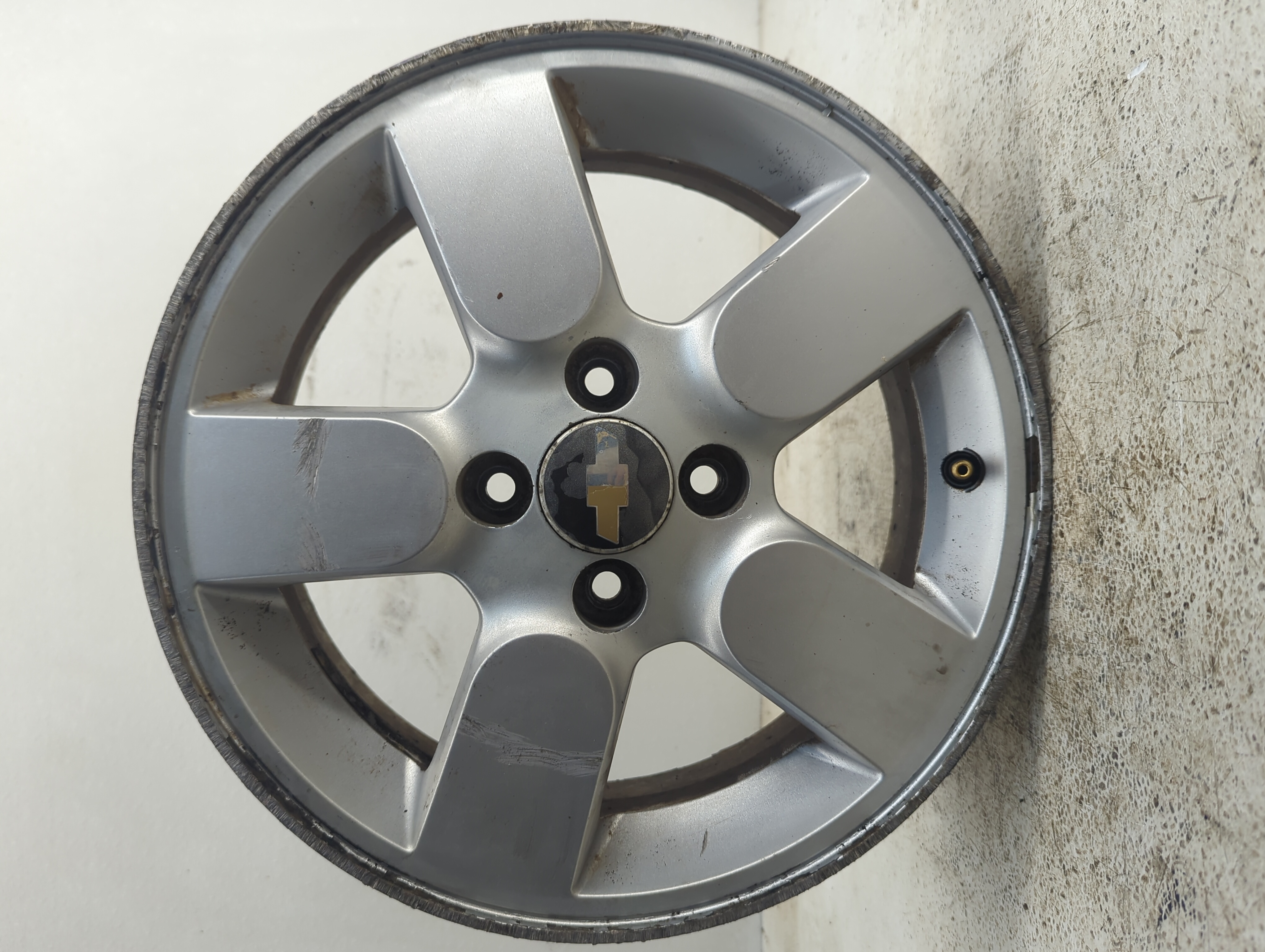 Picture of 2007-2008 Chevrolet Aveo Wheel Rim Oem 1115004