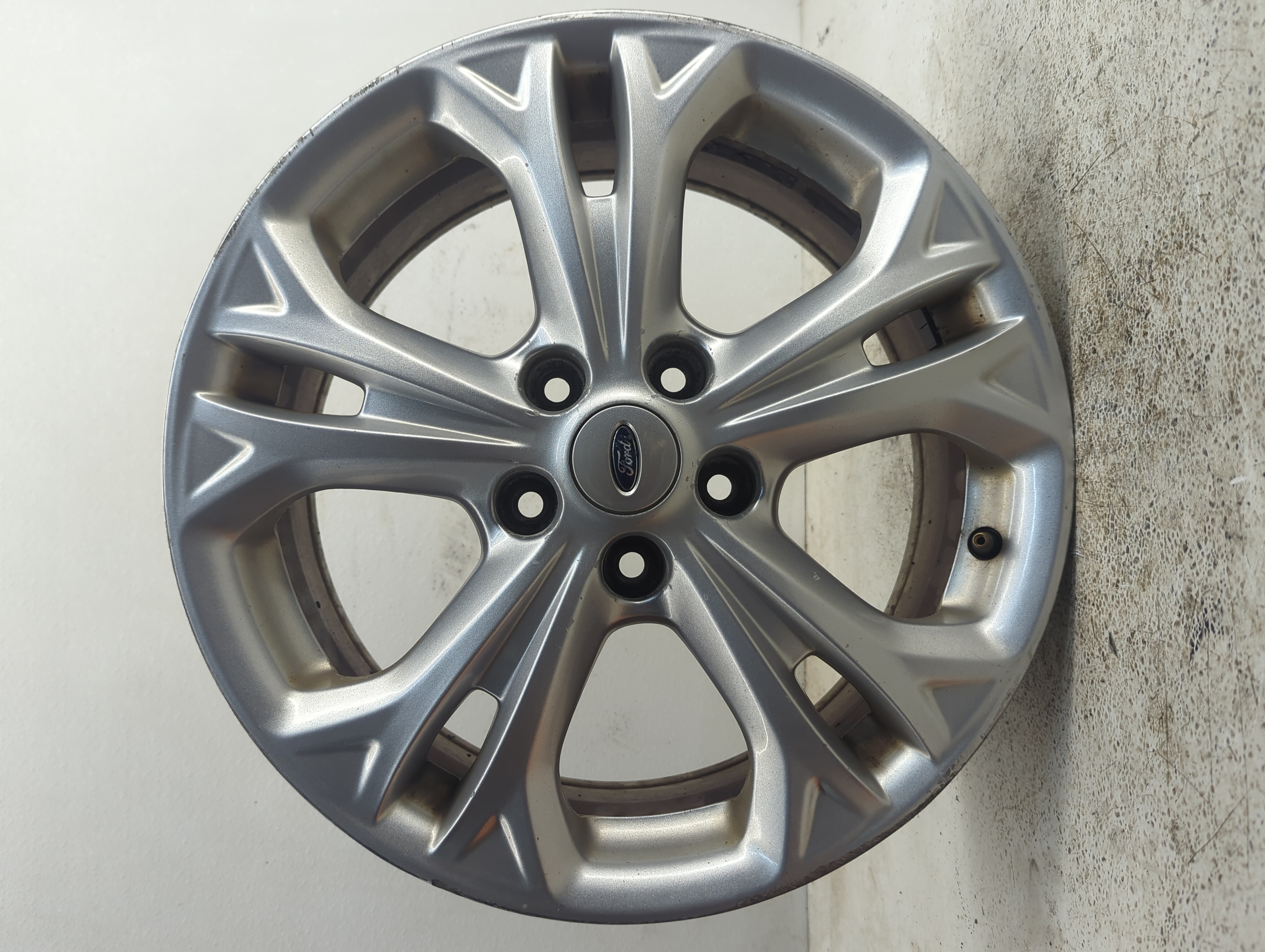 2012 Ford Fusion Wheel Rim Oem 1115006 - Oemusedautoparts1.com
