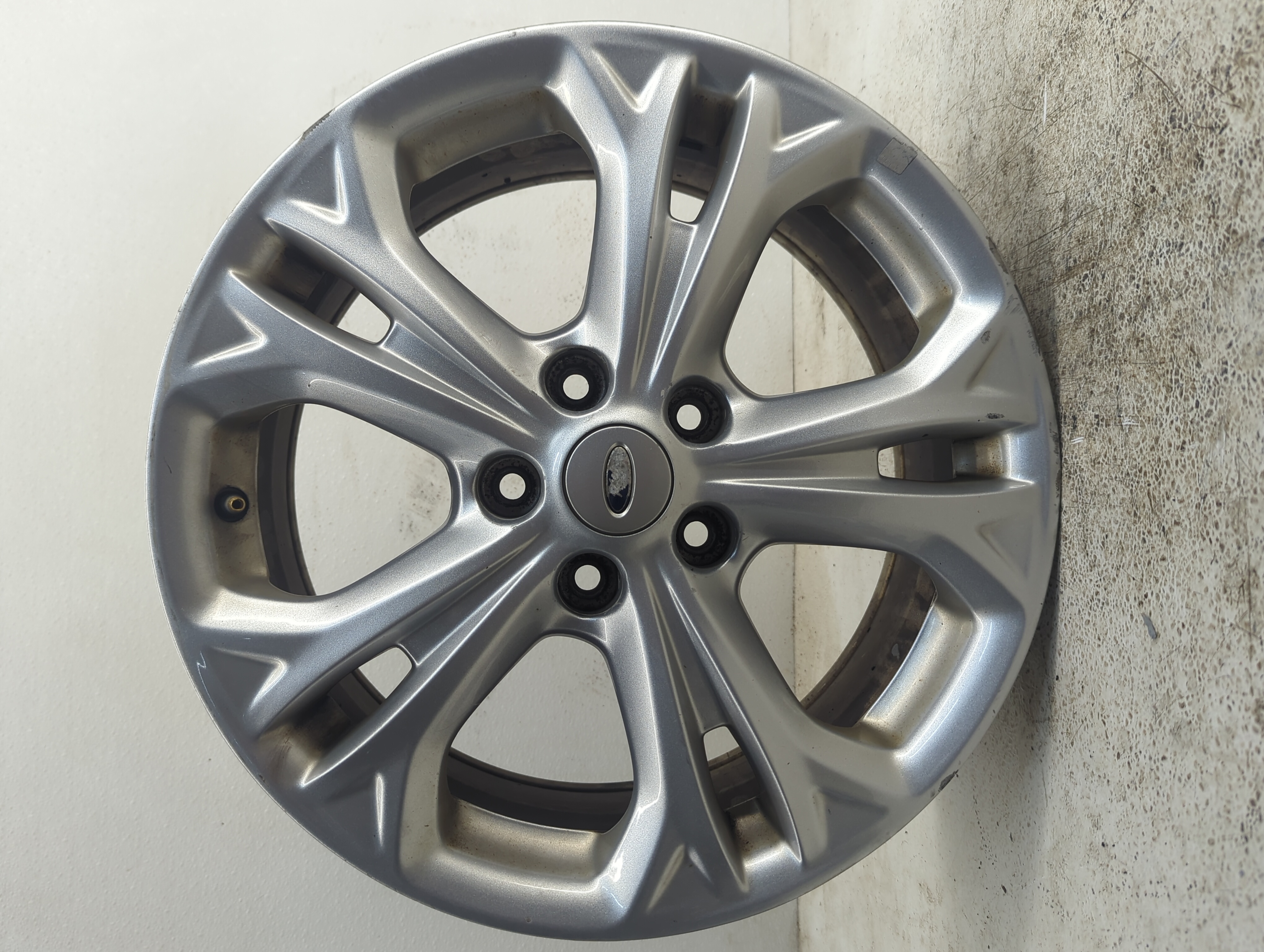 2012-2012 Ford Fusion Wheel Rim Oem 1115009 - Oemusedautoparts1.com
