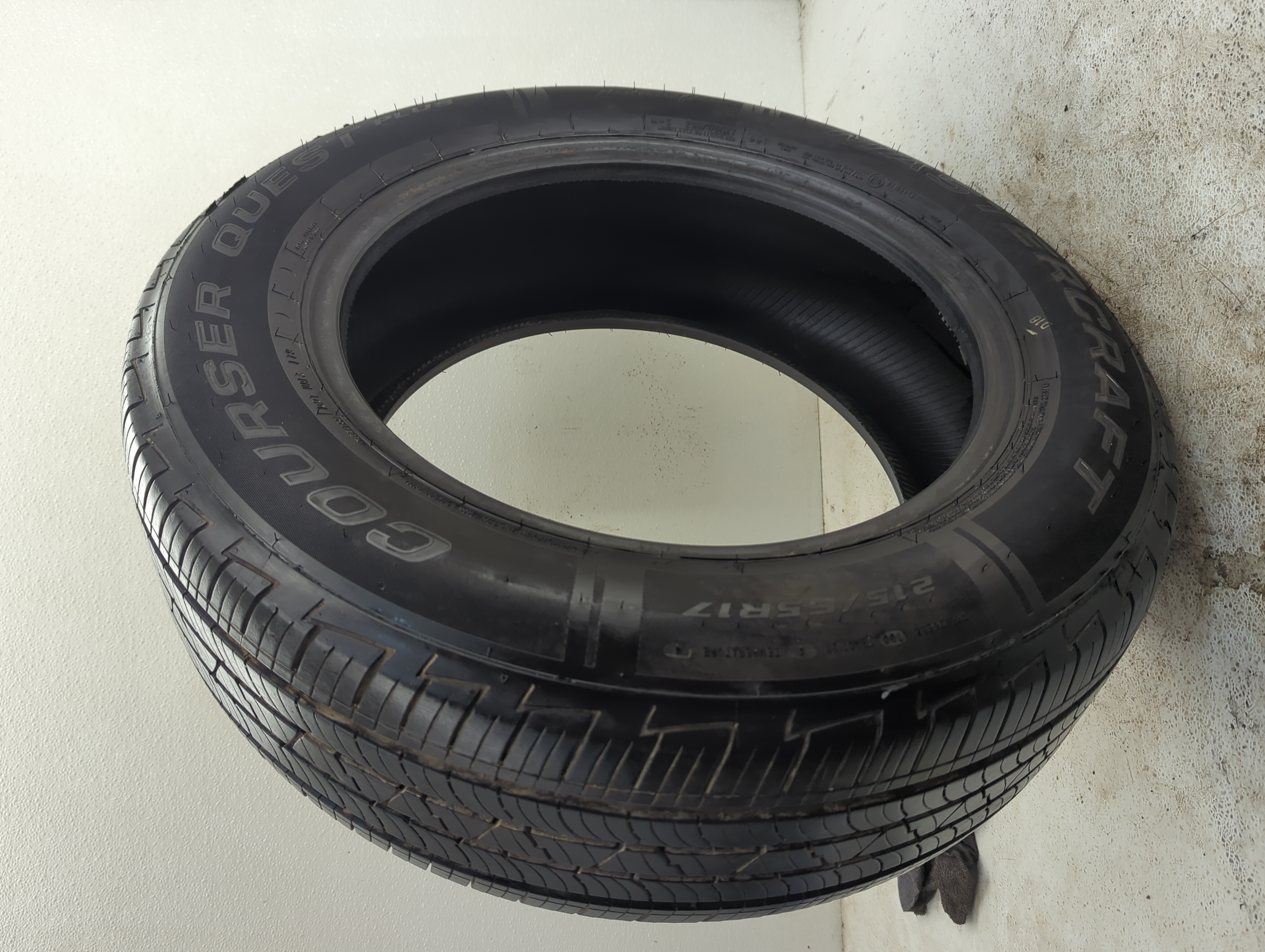 Used Tire 215/65R17 MASTERCRAFT COURSER QUEST PLUS 99T - Tread Depth 10/32 - Oemusedautoparts1.com