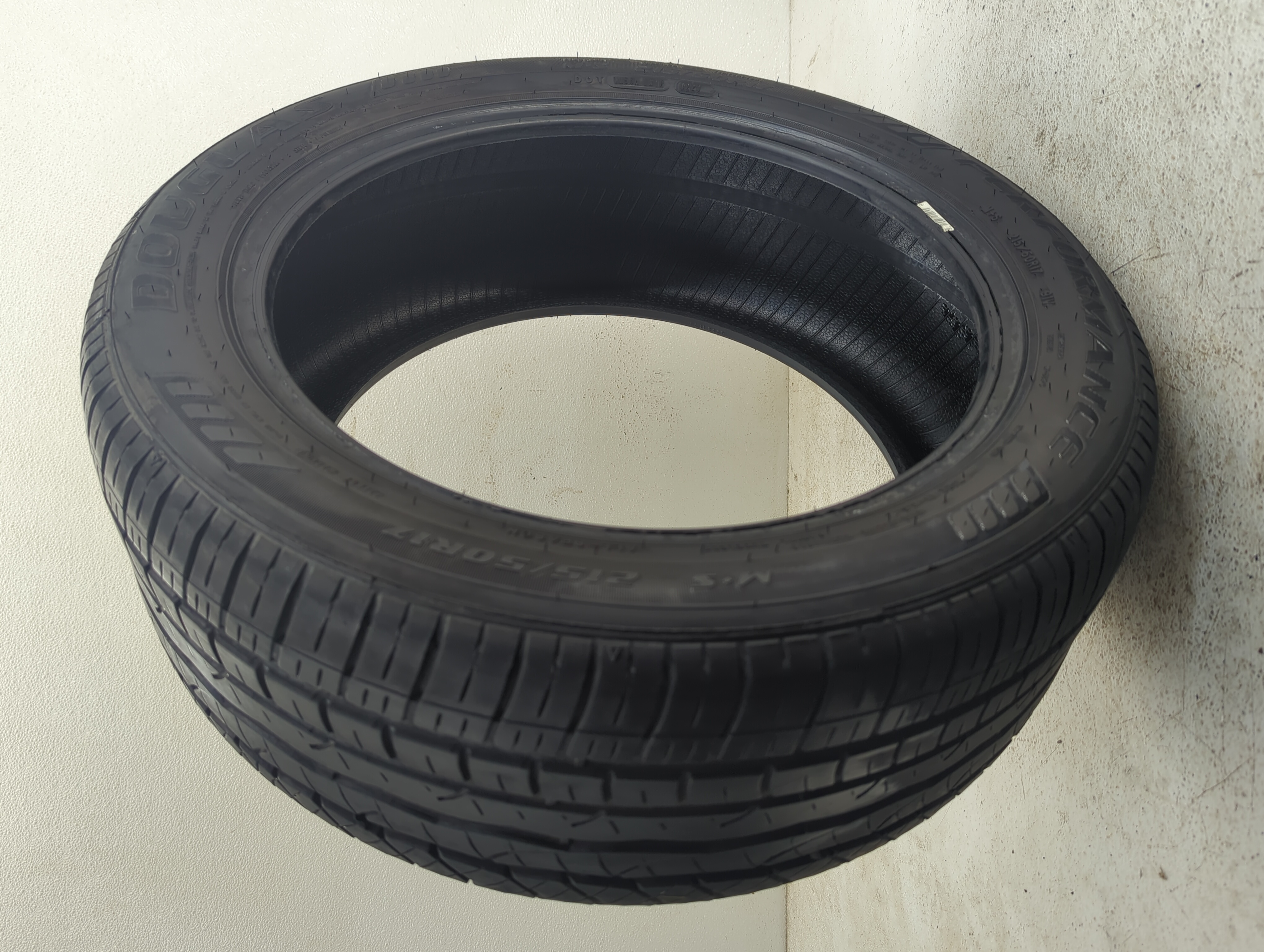 Used Tire 215/50R17 DOUGLAS PERFORMANCE 91V - Tread Depth 6.5/32 - Oemusedautoparts1.com