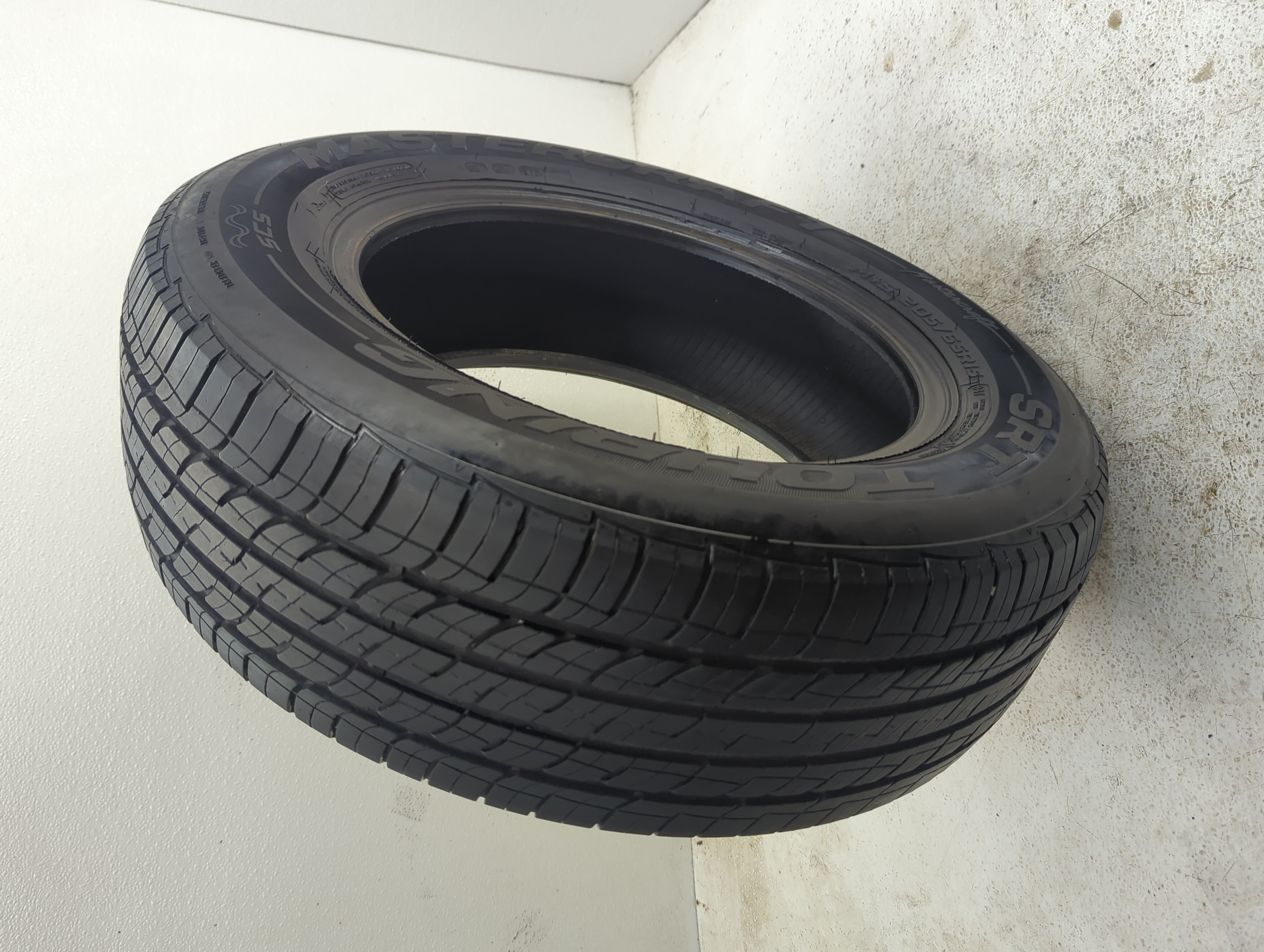 Used Tire 205/65R15 MASTERCRAFT SRT TOURING 94T - Tread Depth 7/32 - Oemusedautoparts1.com