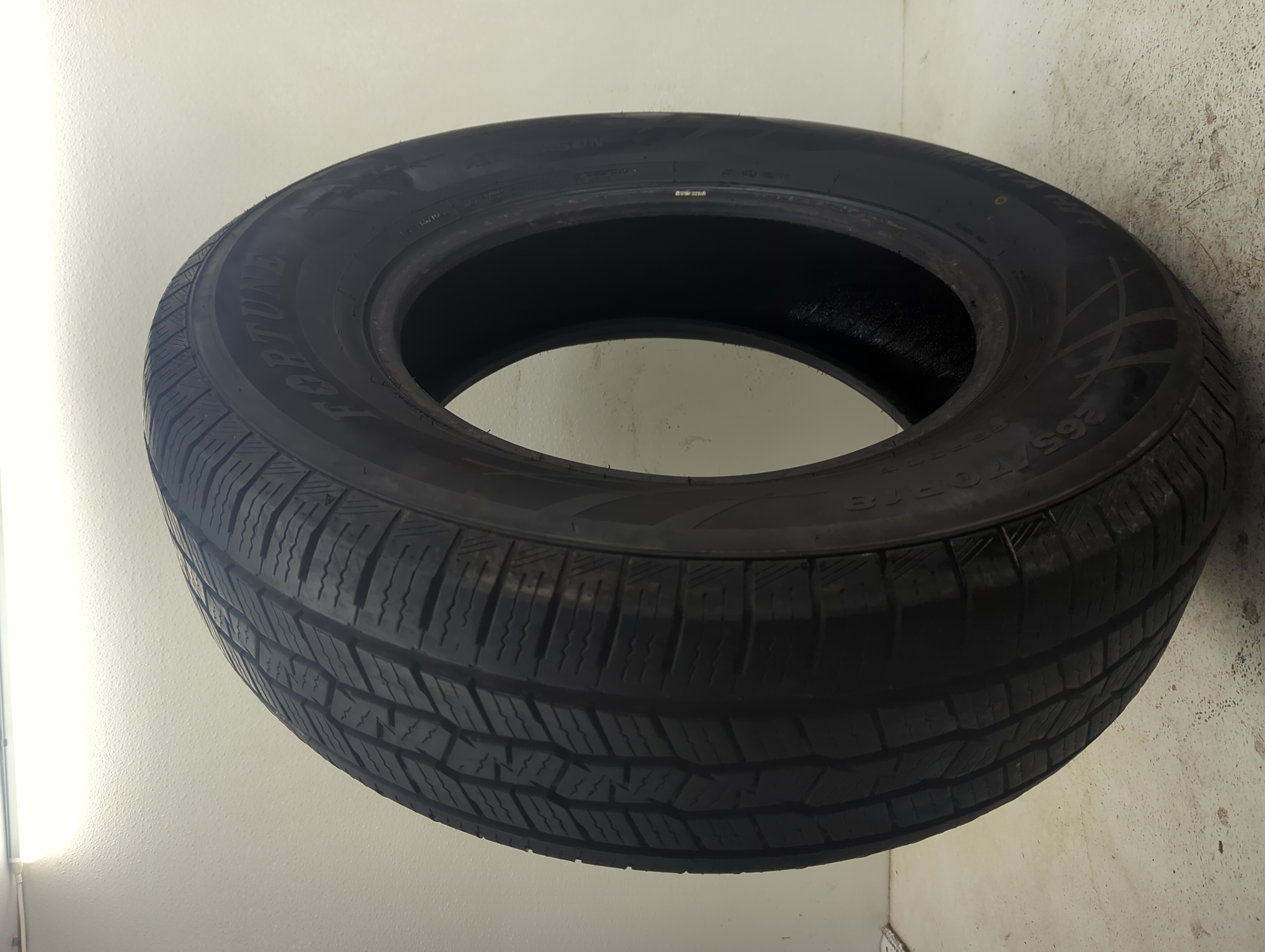 Used Tire 265/70R18 FORTUNE TORMENTA H/T 116T - Tread Depth 8.5/32 - Oemusedautoparts1.com