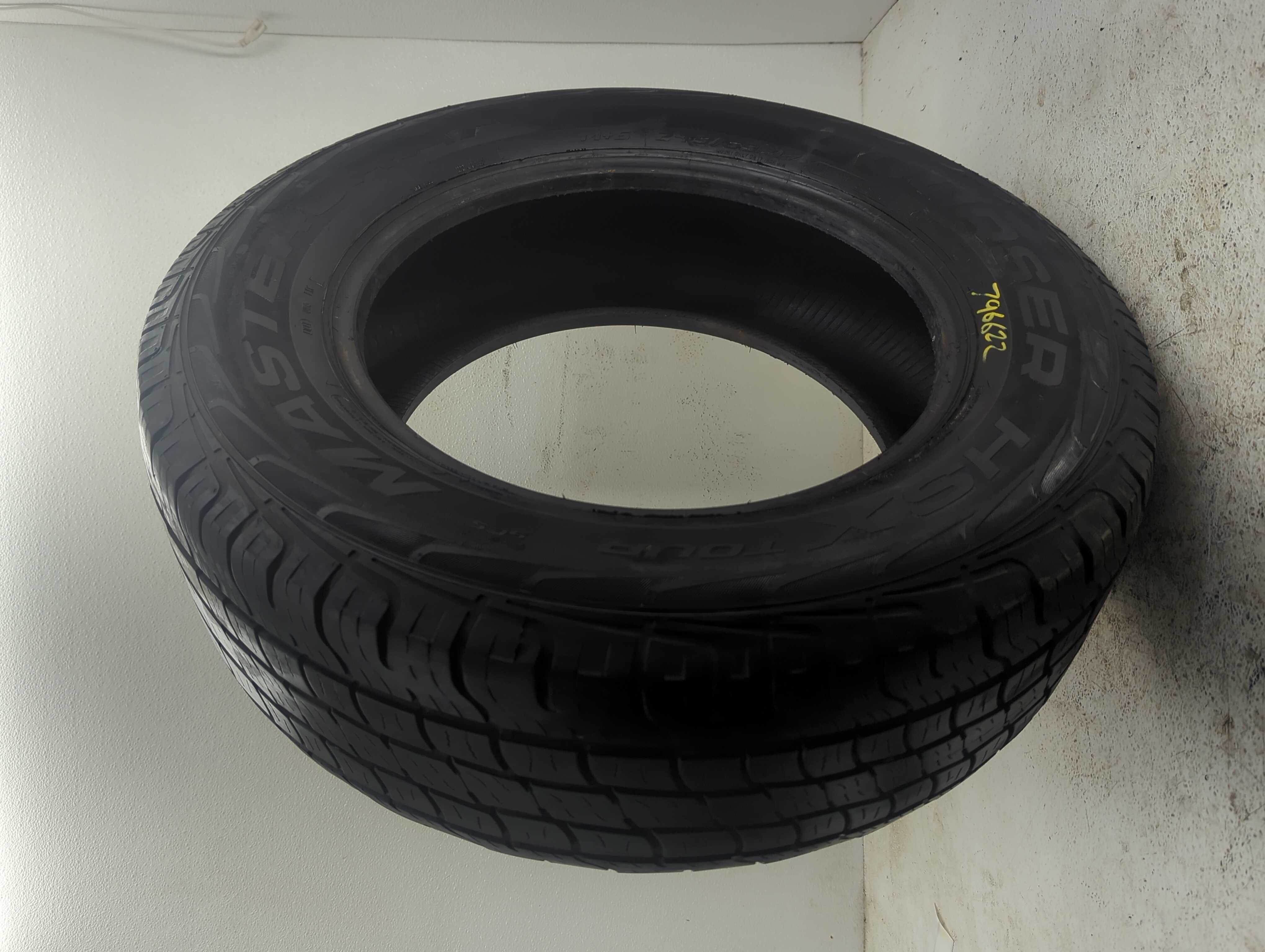 Used Tire 245/65R17 MASTERCRAFT COURSER HSX TOUR 107T - Tread Depth 8/32 - Oemusedautoparts1.com