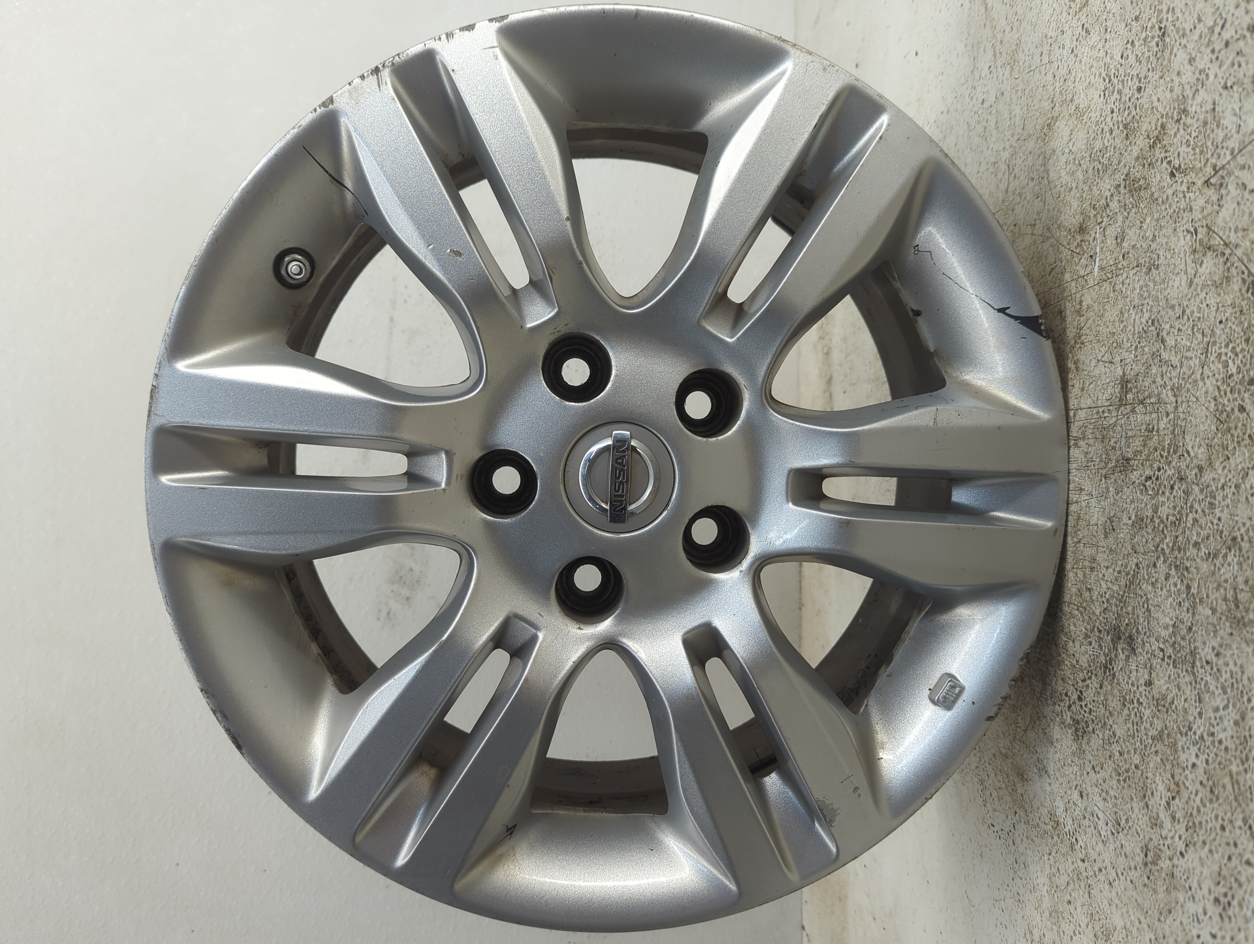 Picture of 2007-2013 Nissan Altima Wheel Rim Oem 1120318