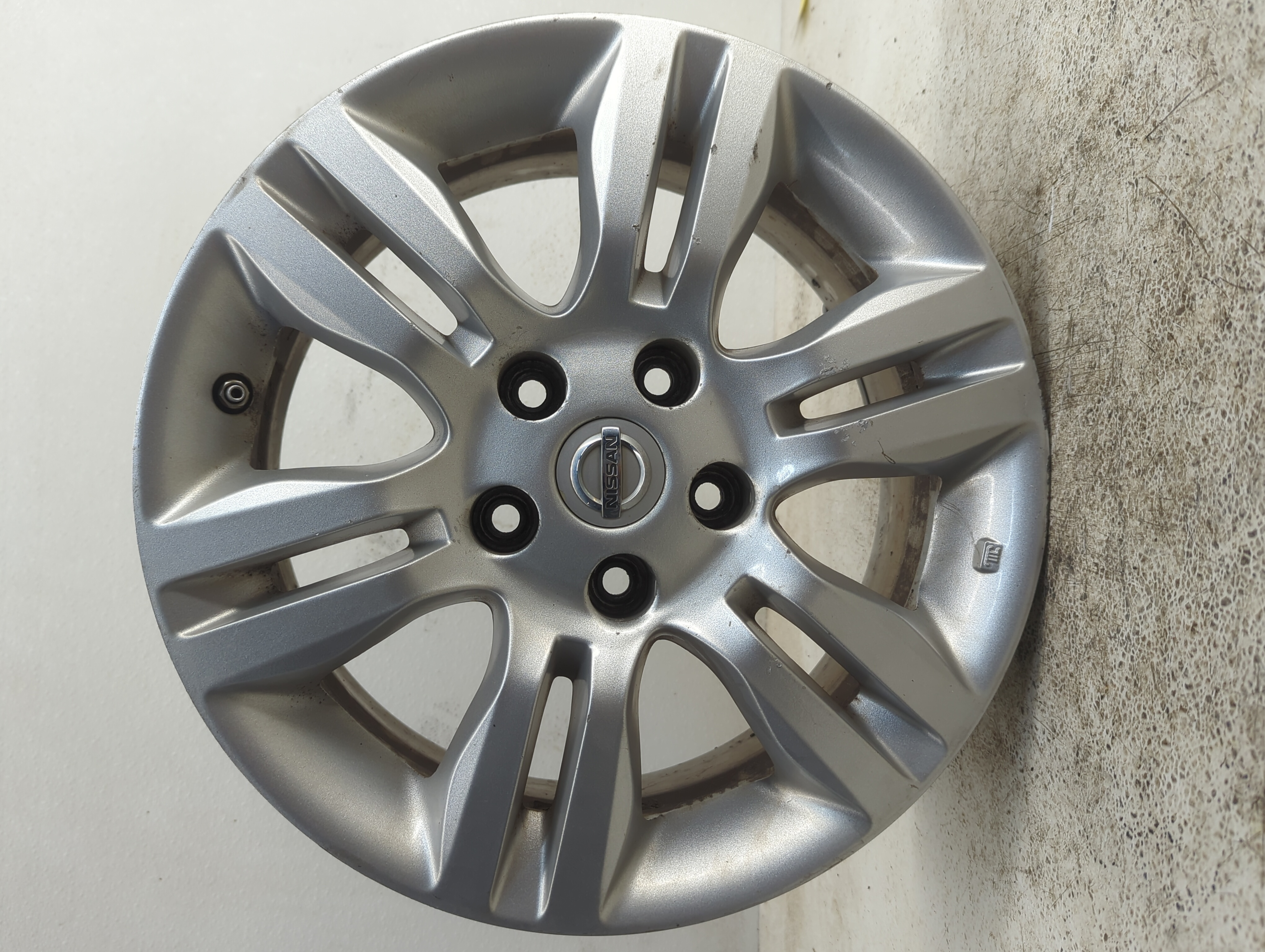 Picture of 2007-2013 Nissan Altima Wheel Rim Oem 1120319