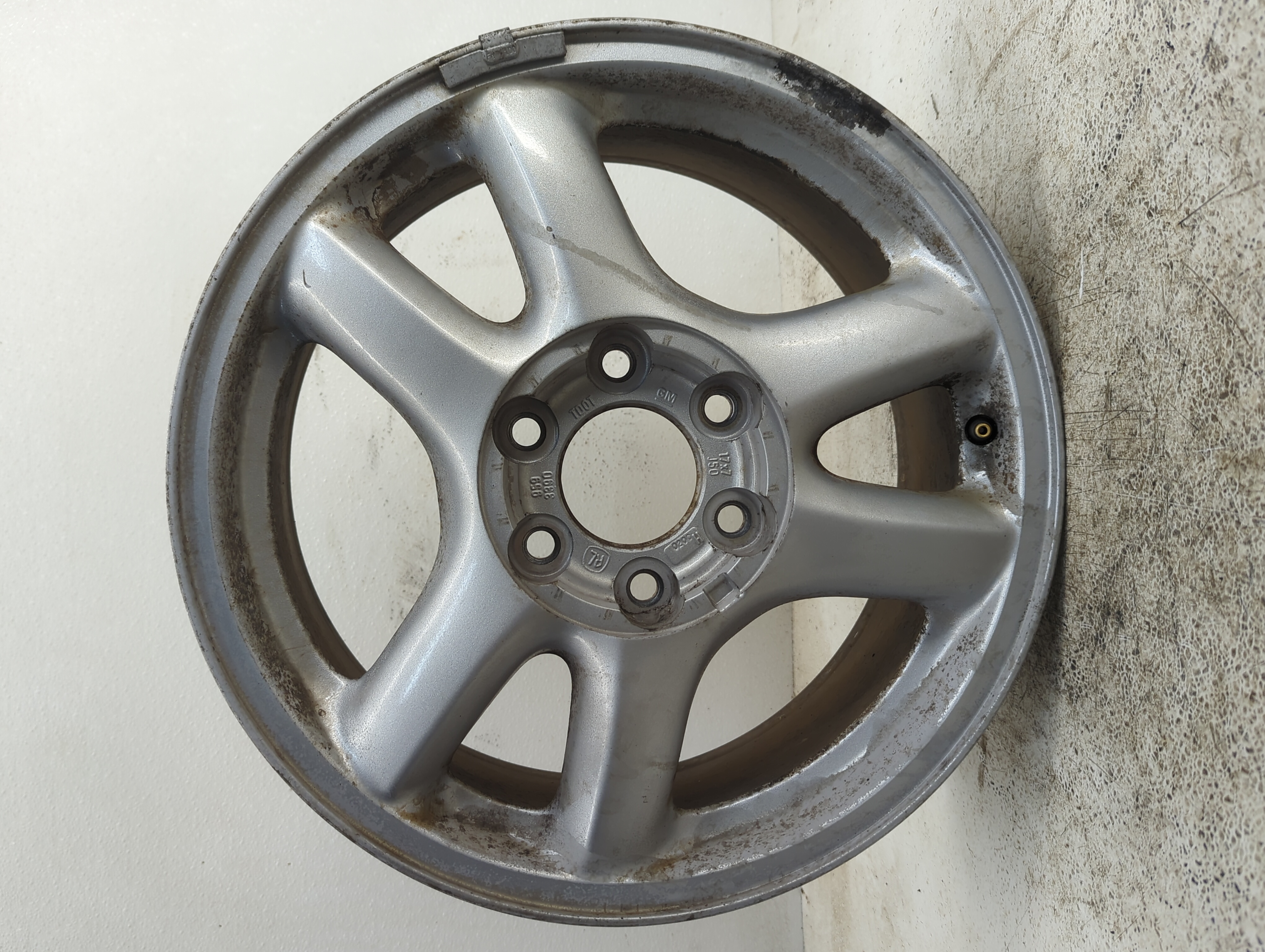 2002-2009 Gmc Envoy Wheel Rim Oem 1120412 - Oemusedautoparts1.com