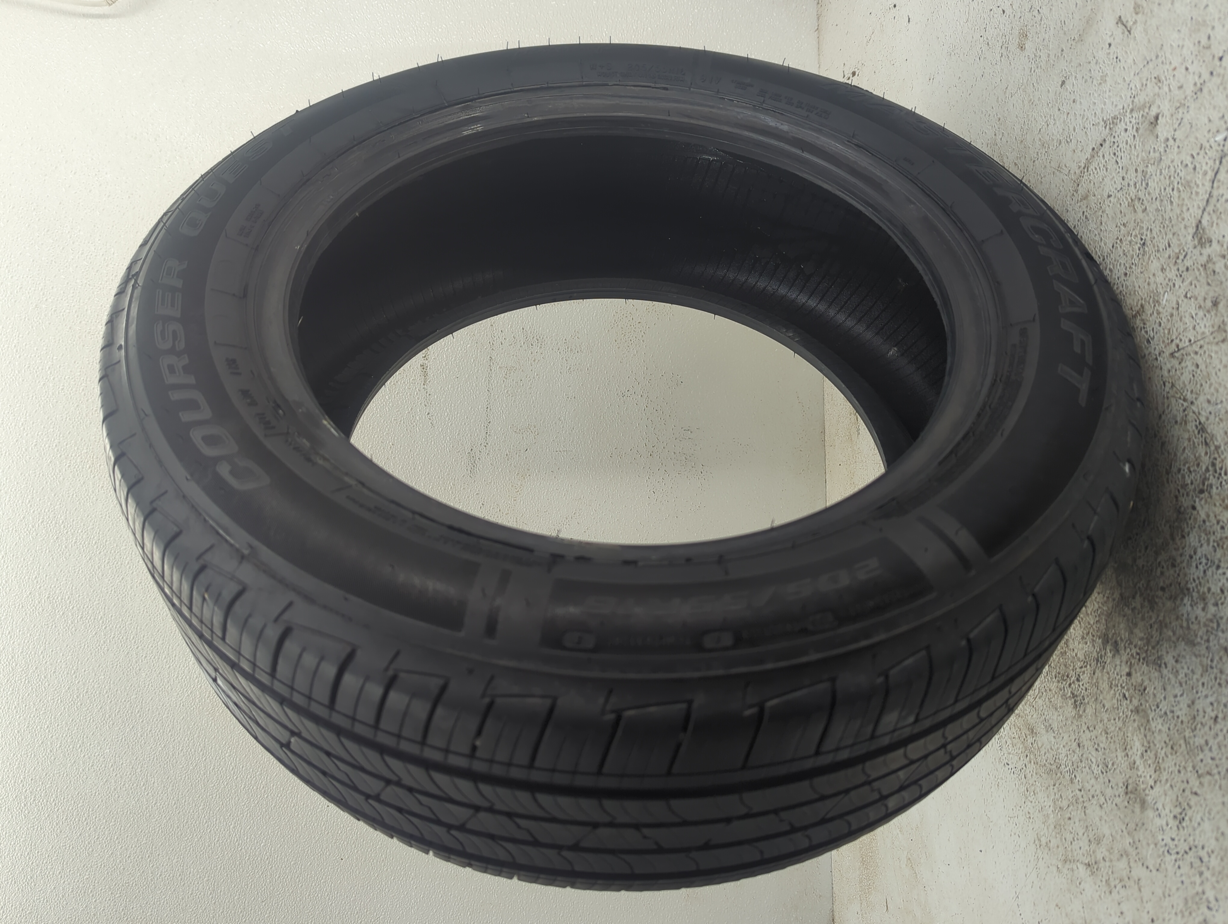 Used Tire 205/55R16 MASTERCRAFT COURSRE QUEST 91V - Tread Depth 8/32 - Oemusedautoparts1.com