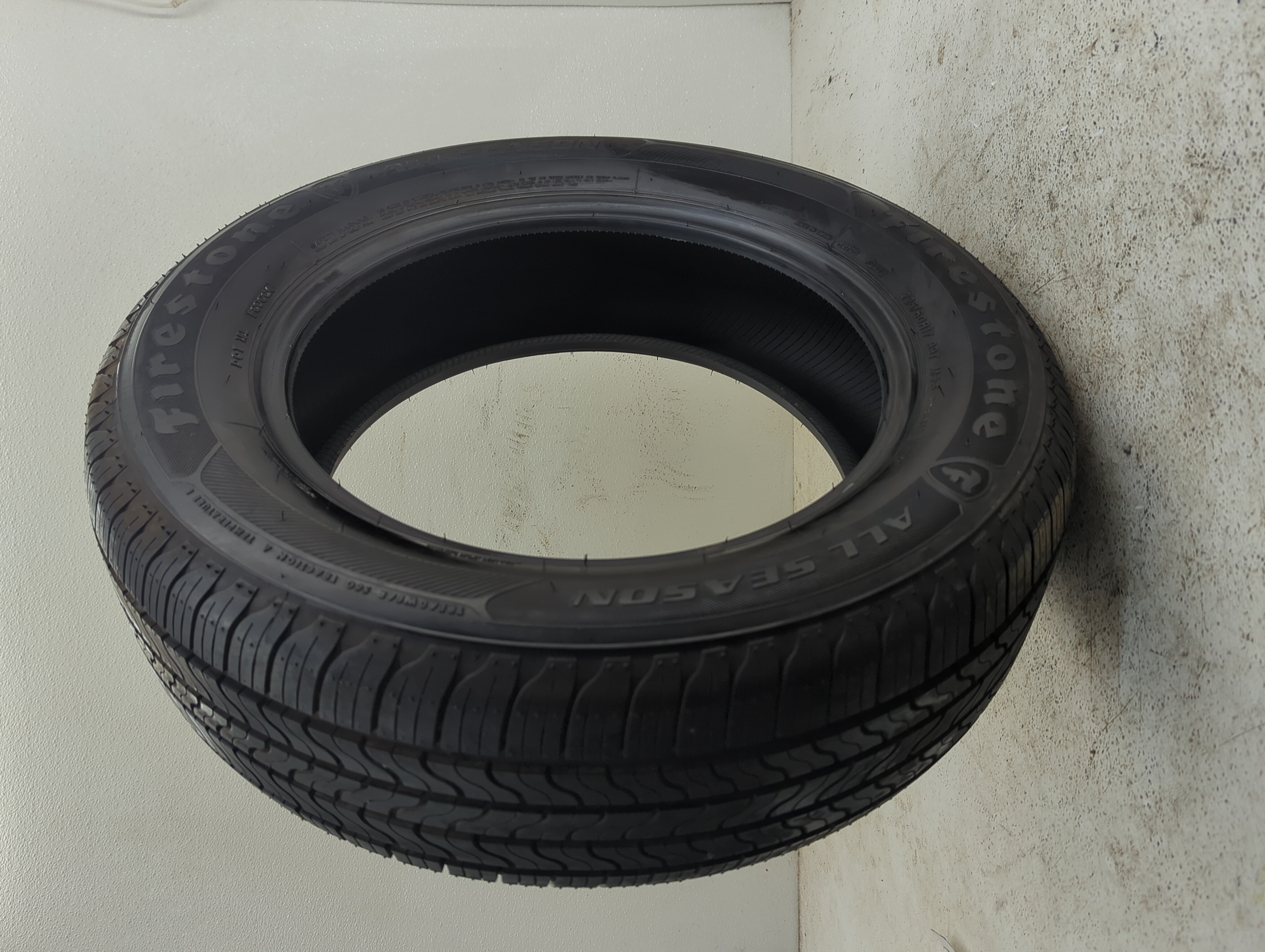 Used Tire 225/60R17 FIRESTONE ALL SEASON 99T - Tread Depth 9/32 - Oemusedautoparts1.com