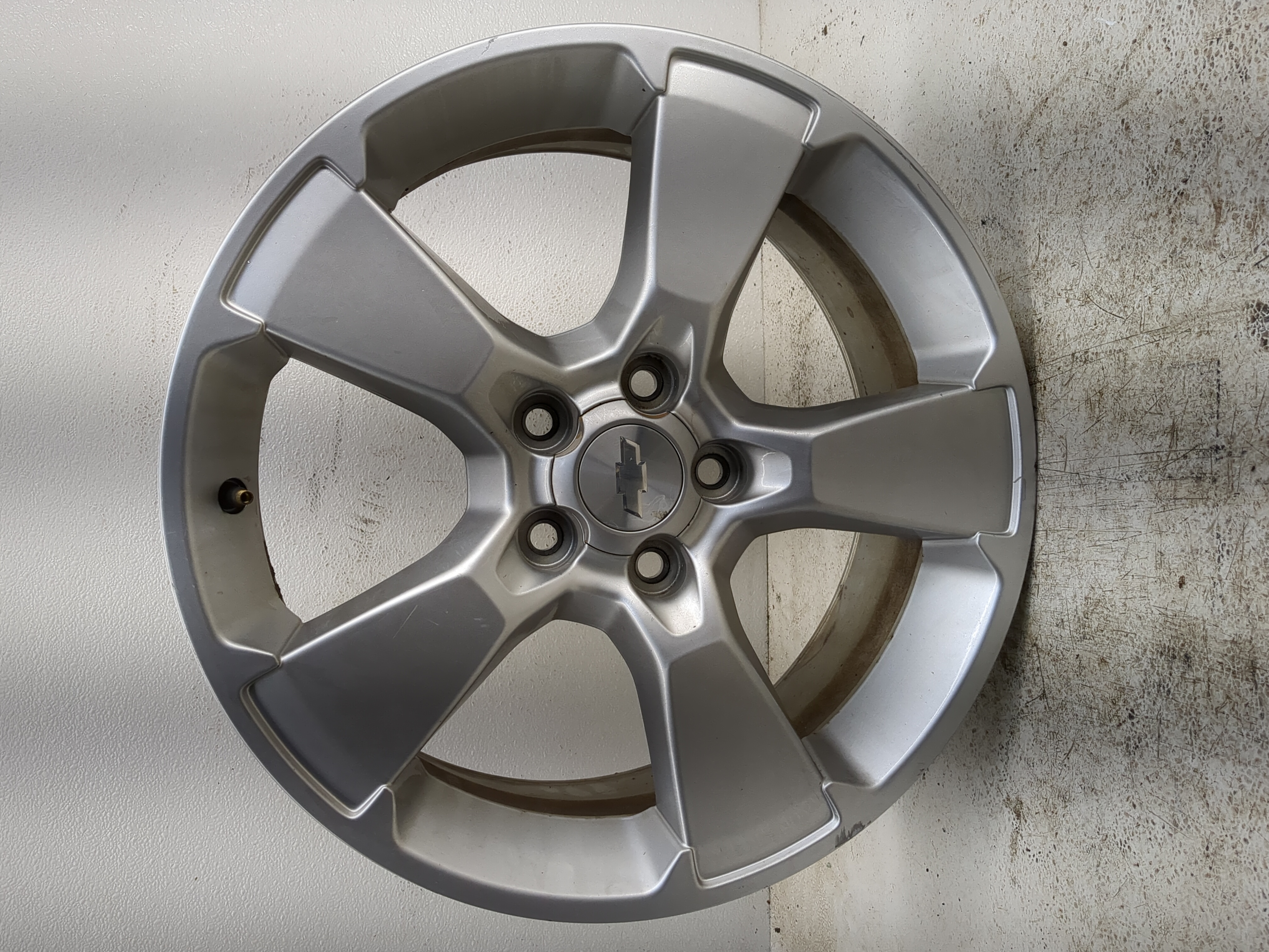 Picture of 2013-2015 Chevrolet Captiva Sport Oem Wheel Rim 1127759