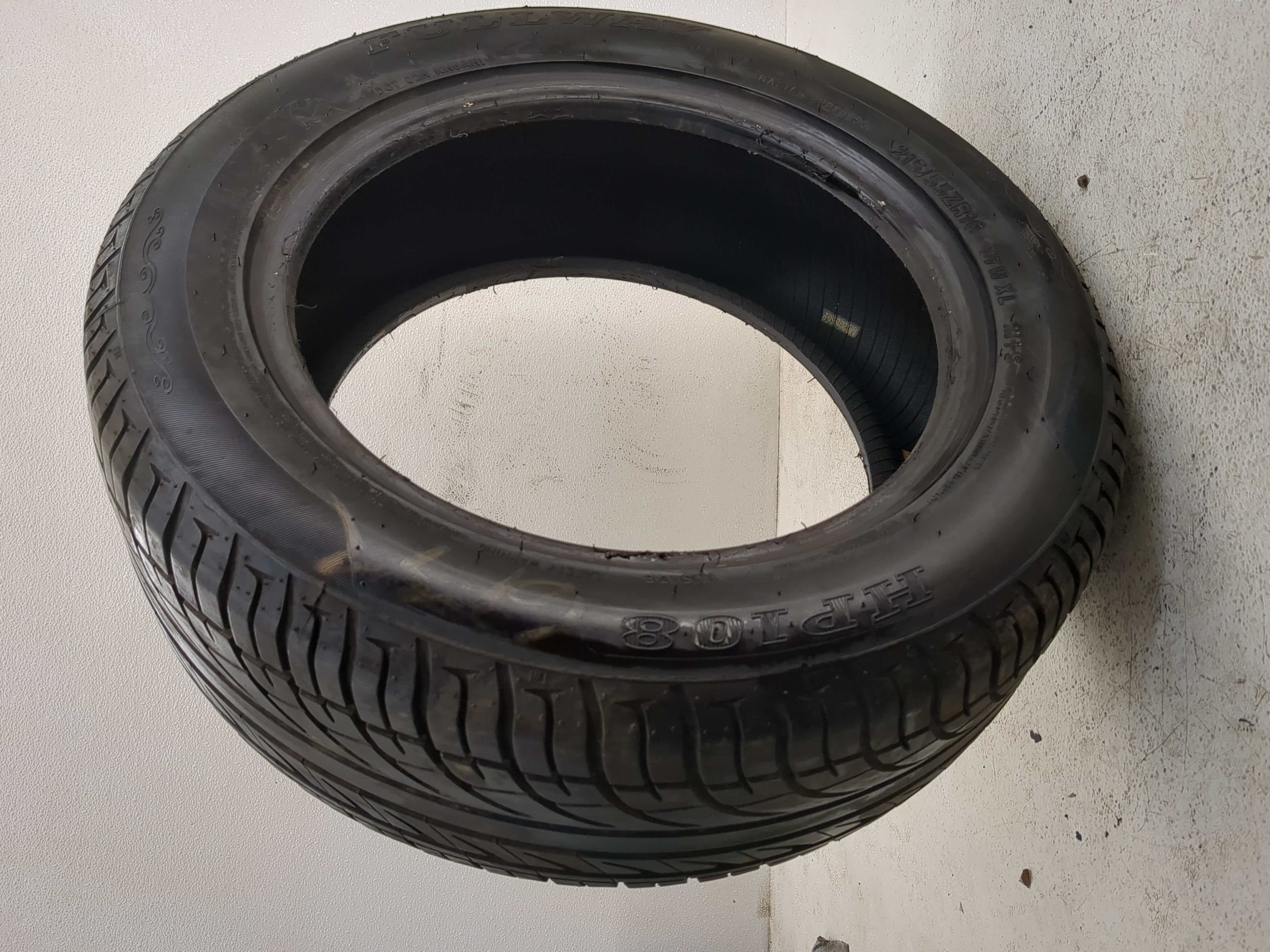 Used Tire 215/55ZR16 FULLWAY HP108 97W - Tread Depth 9/32 - Oemusedautoparts1.com