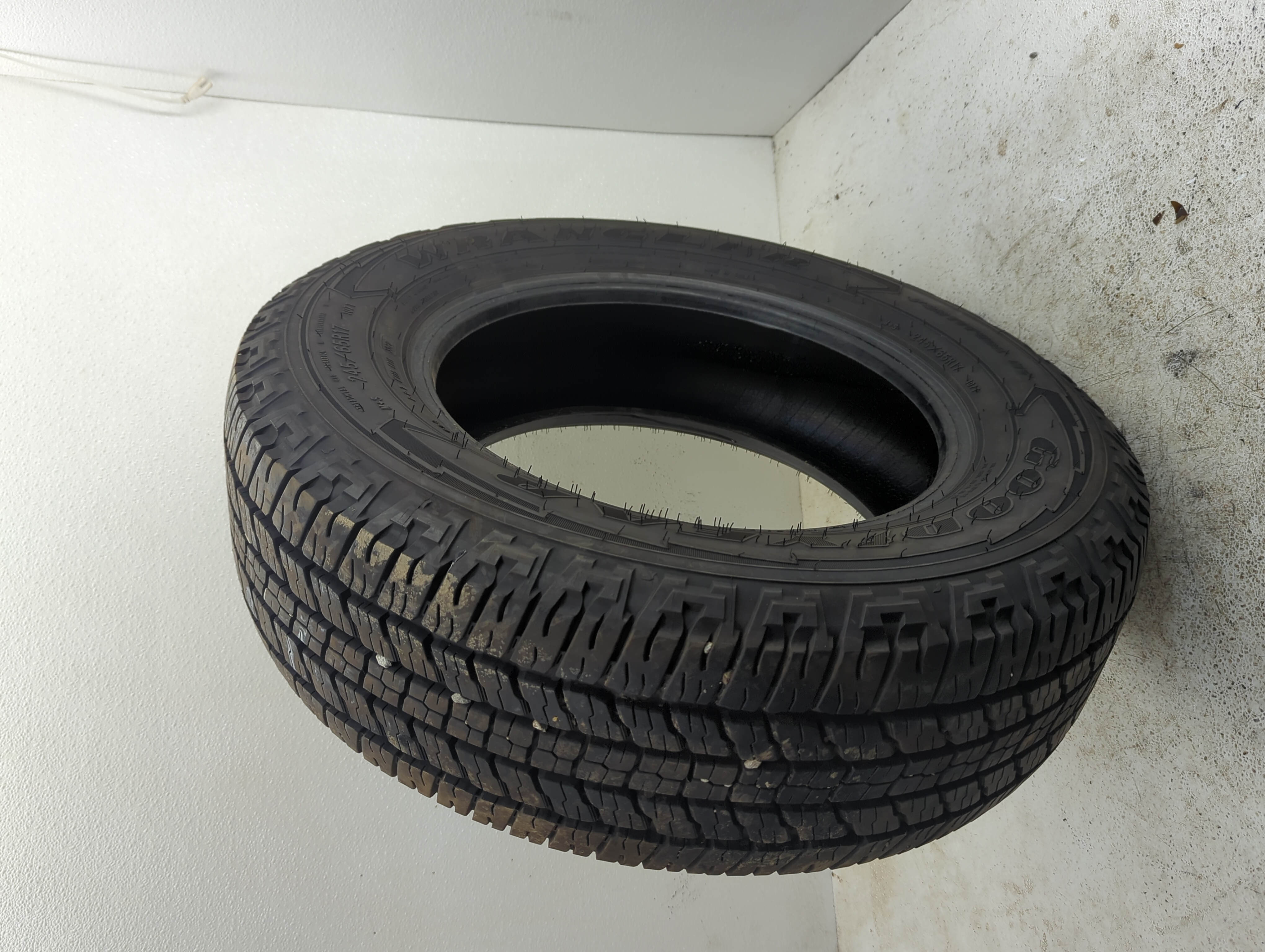 Used Tire 245/65R17 GOODYEAR WRANGLER 107T - Tread Depth 12/32 - Oemusedautoparts1.com