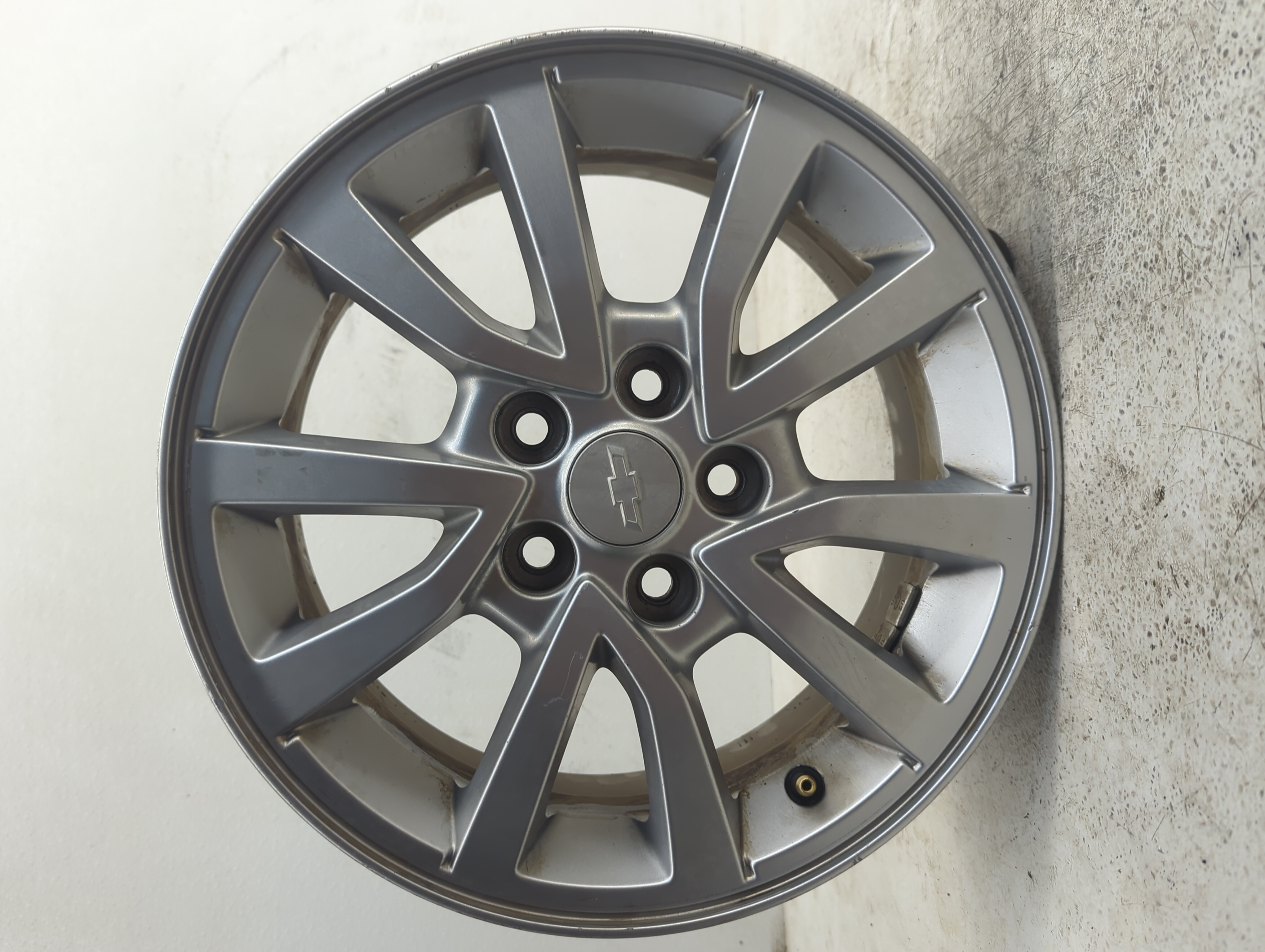 2017-2020 Chevrolet Sonic Oem Wheel Rim 1129661 - Oemusedautoparts1.com