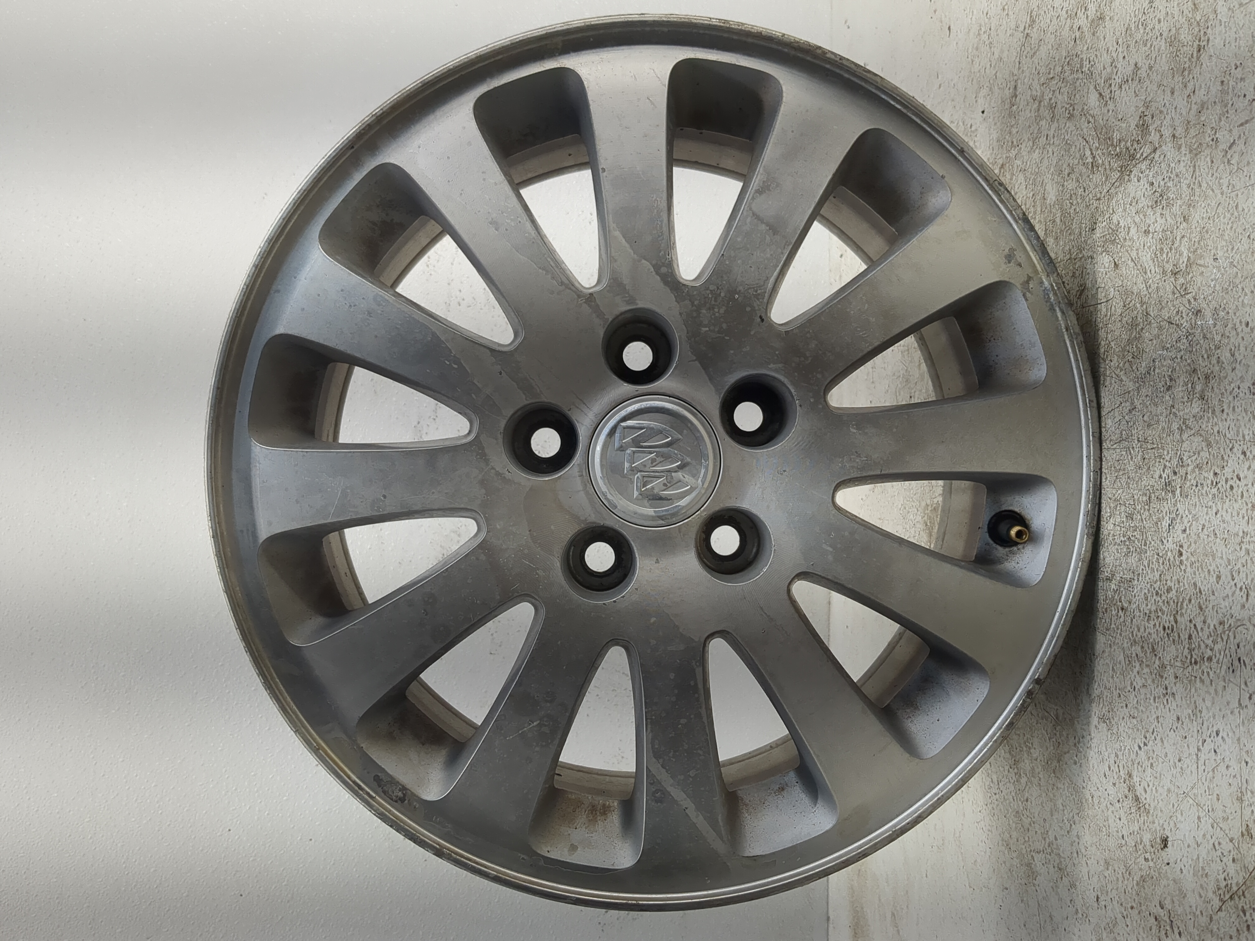 2005-2005 Buick Lesabre Oem Wheel Rim 1131350 - Oemusedautoparts1.com