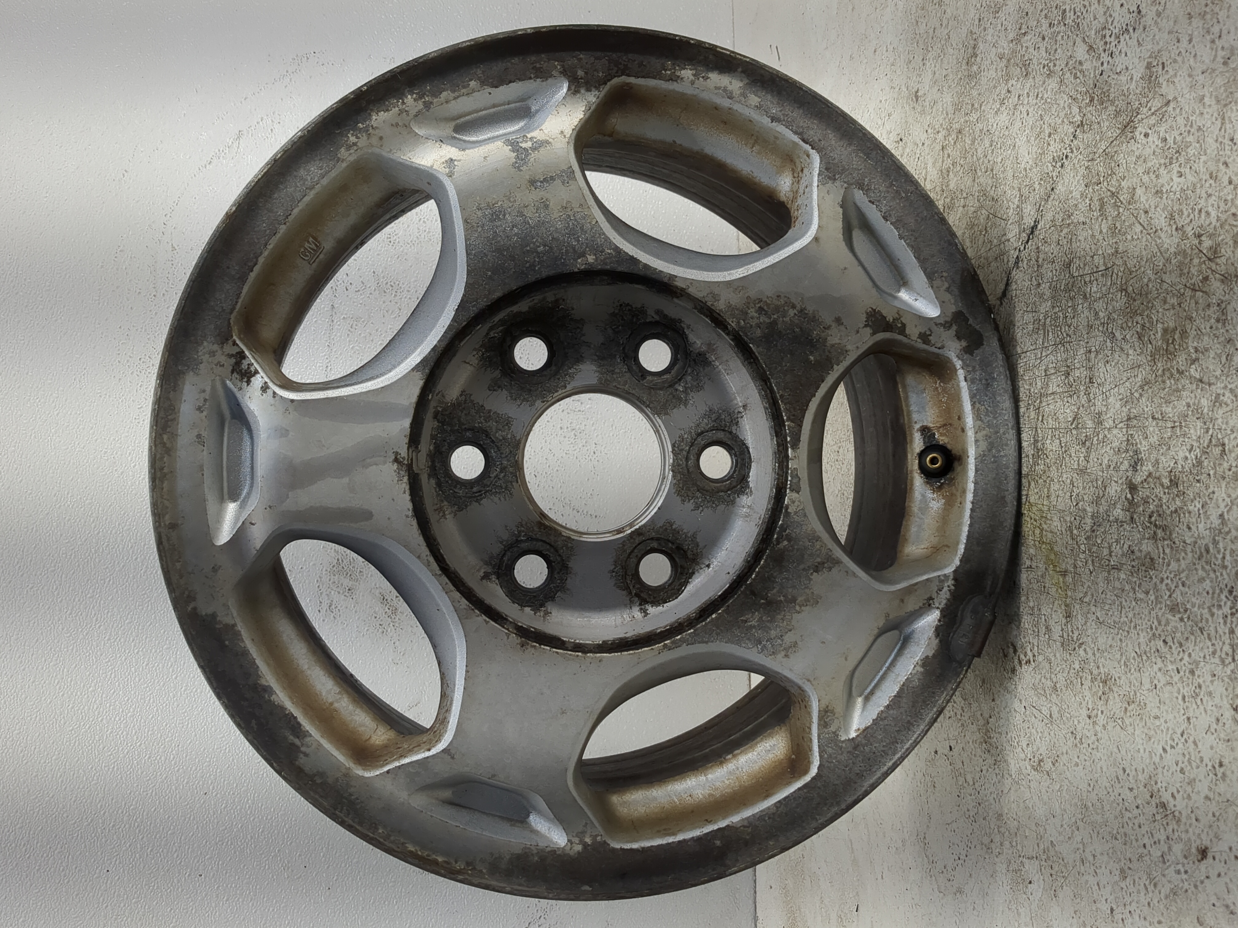 2003-2007 Chevrolet Silverado 1500 Oem Wheel Rim 1131353 - Oemusedautoparts1.com