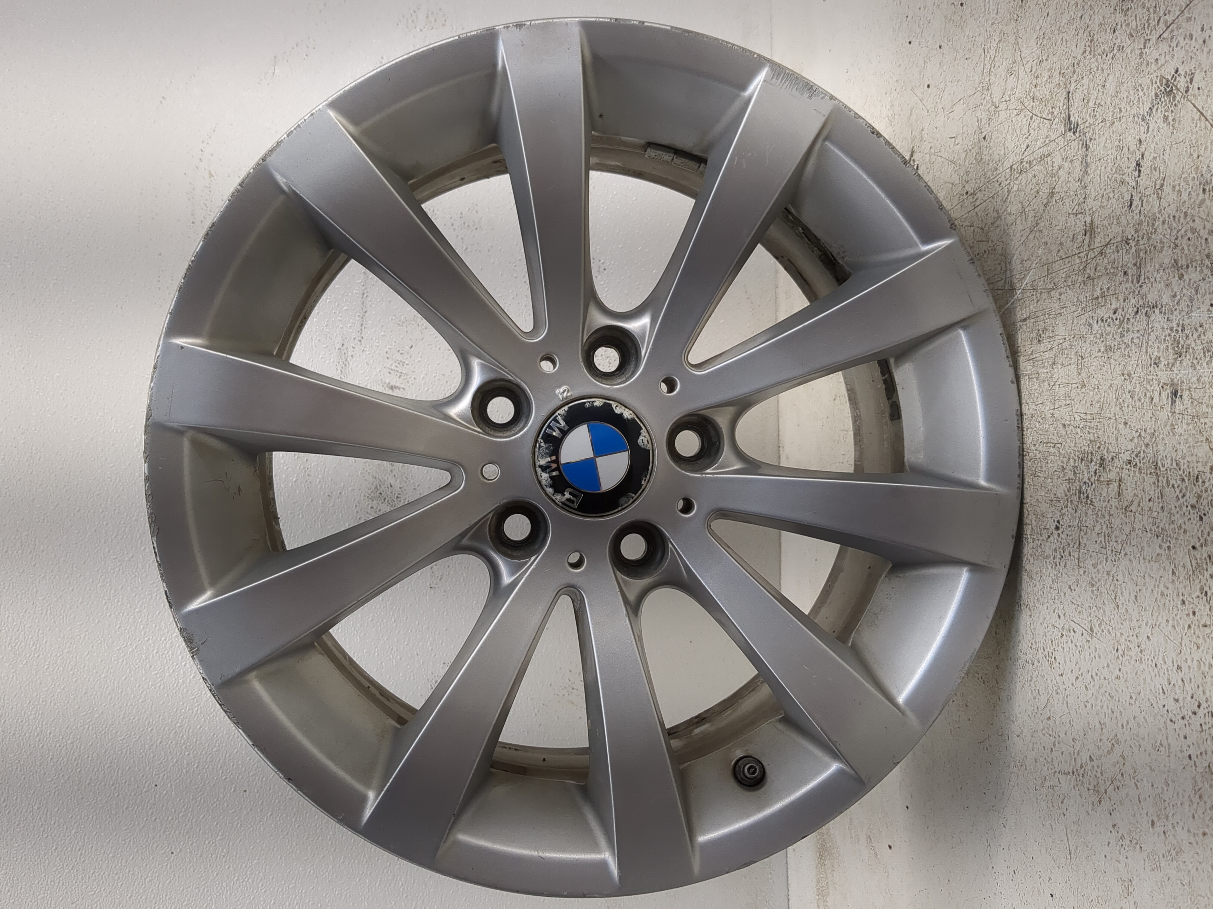 2008-2011 Bmw 323i Oem Wheel Rim 1137183 - Oemusedautoparts1.com
