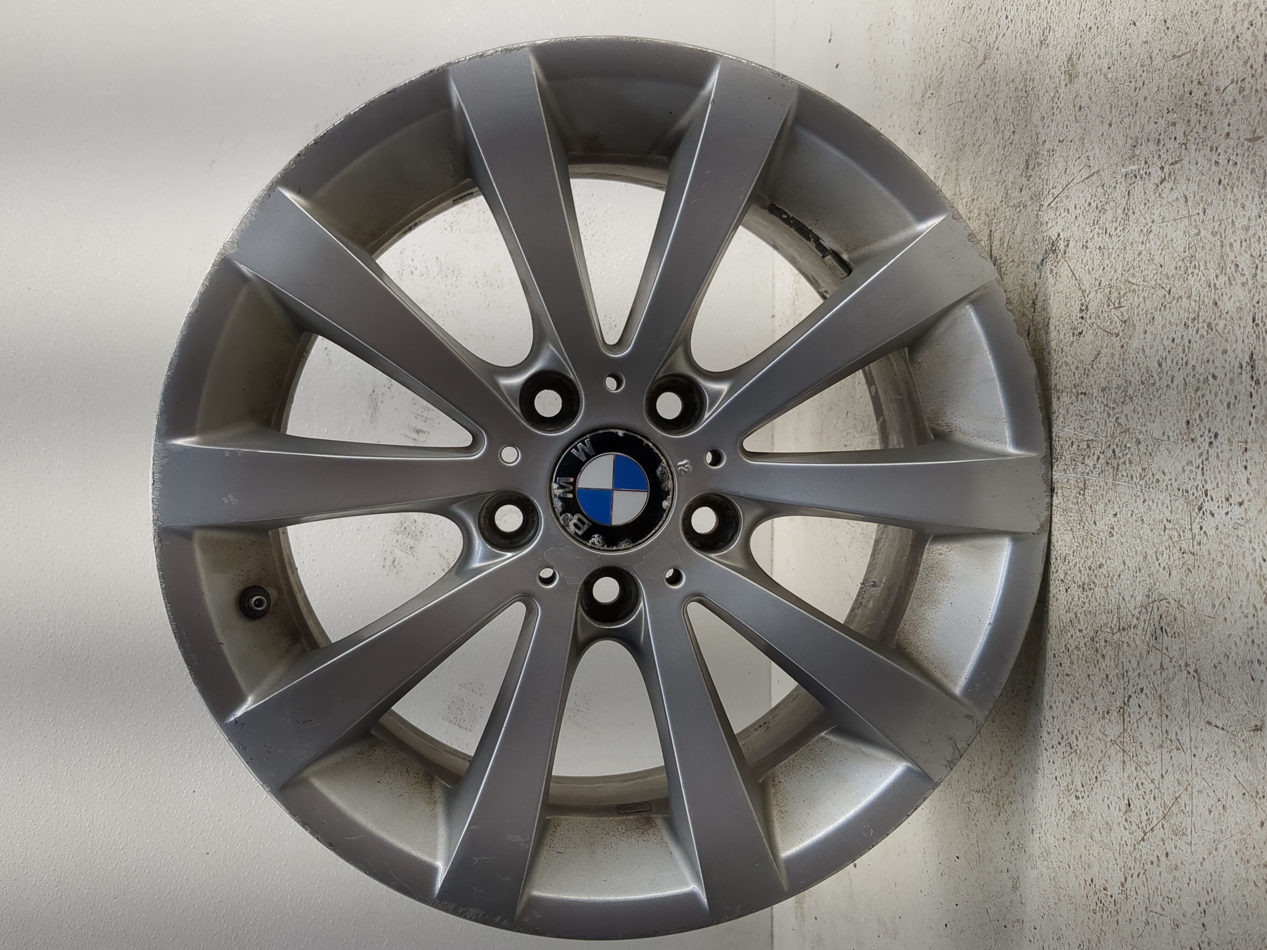 2008-2011 Bmw 323i Oem Wheel Rim 1137185 - Oemusedautoparts1.com